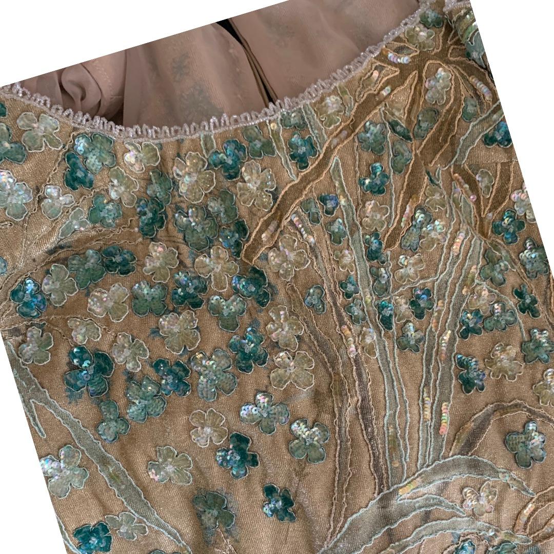 Badgley Mischka Enchanted Garden Metallic Perlen Pailletten Abendkleid Größe 10 im Angebot 6