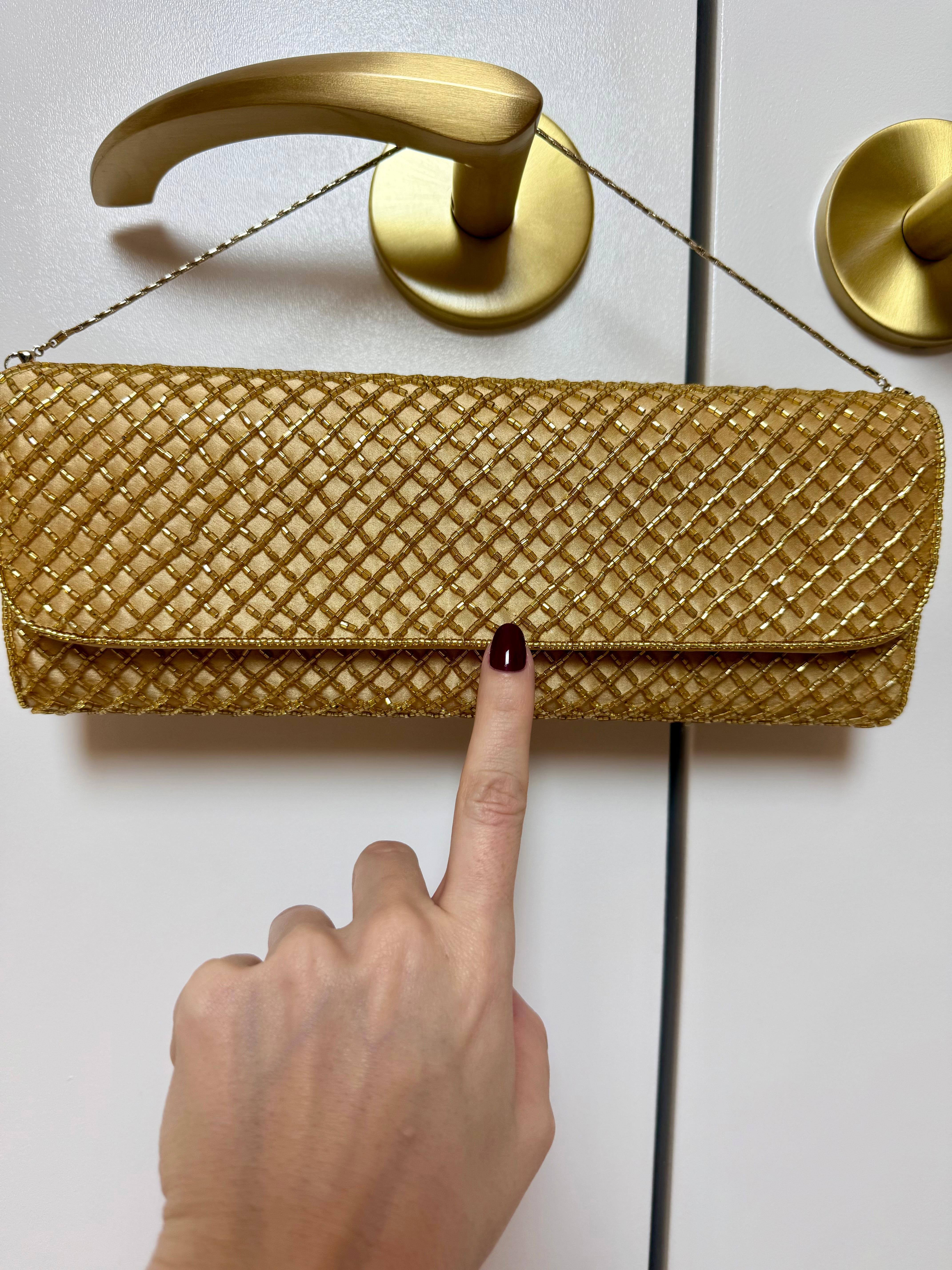 BADGLEY MISCHKA Bolsa de noche de satén con cuentas doradas Bolsa de novia con adornos Marrón en venta