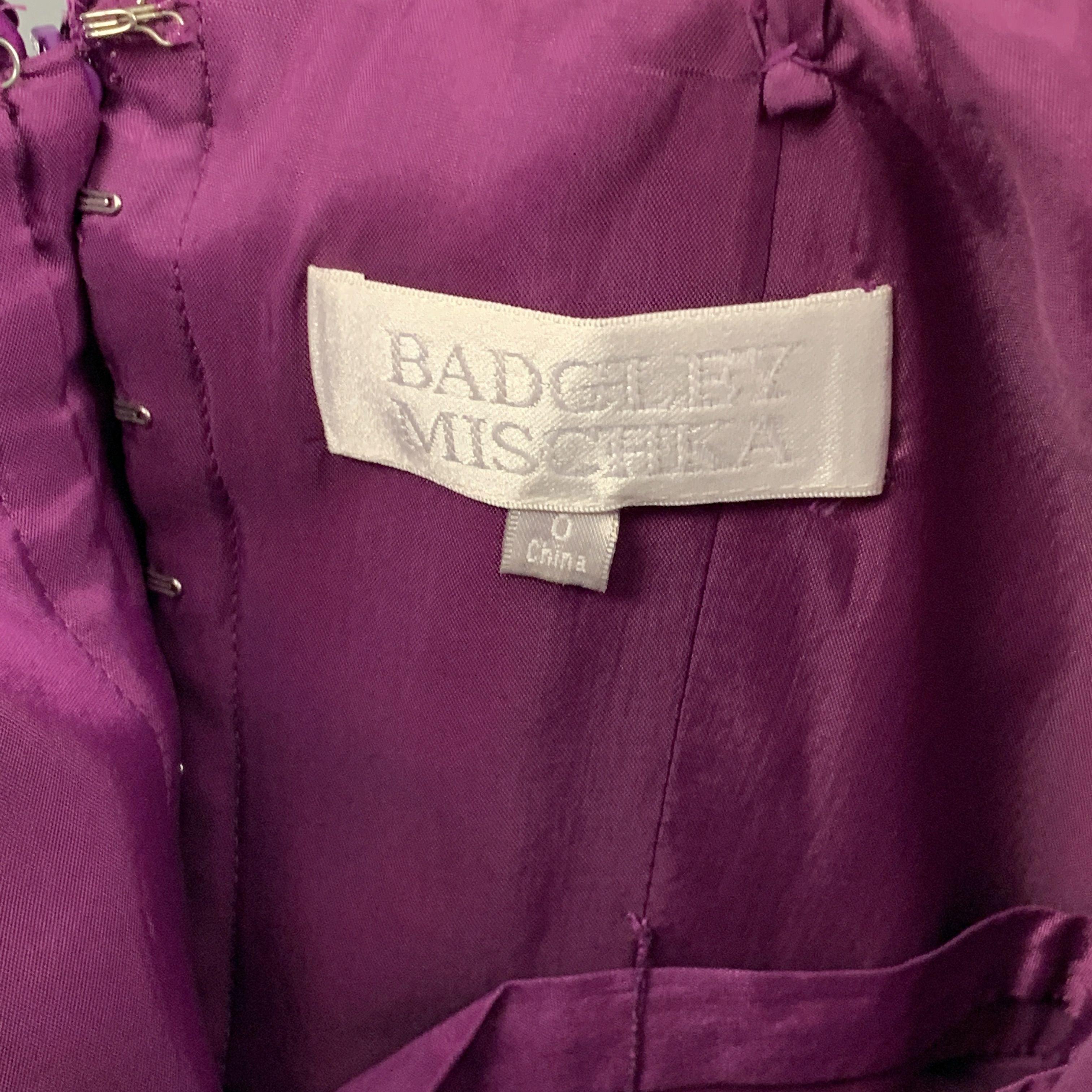BADGLEY MISCHKA Size 0 Purple Silk Sequined Strapless Above Knee Dress In Excellent Condition For Sale In San Francisco, CA