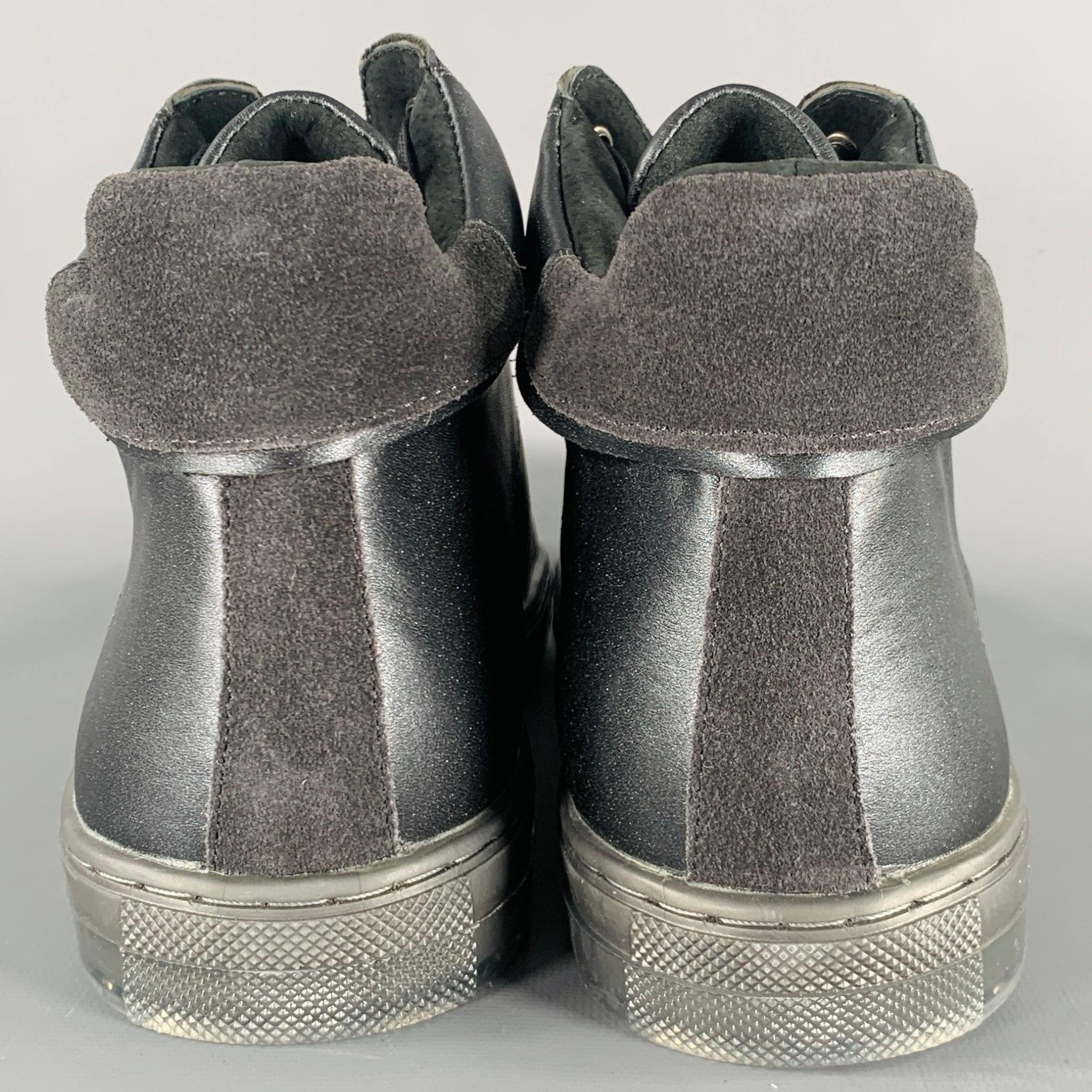 BADGLEY MISCHKA Size 10 Teddy Black Leather Sneakers In Good Condition For Sale In San Francisco, CA