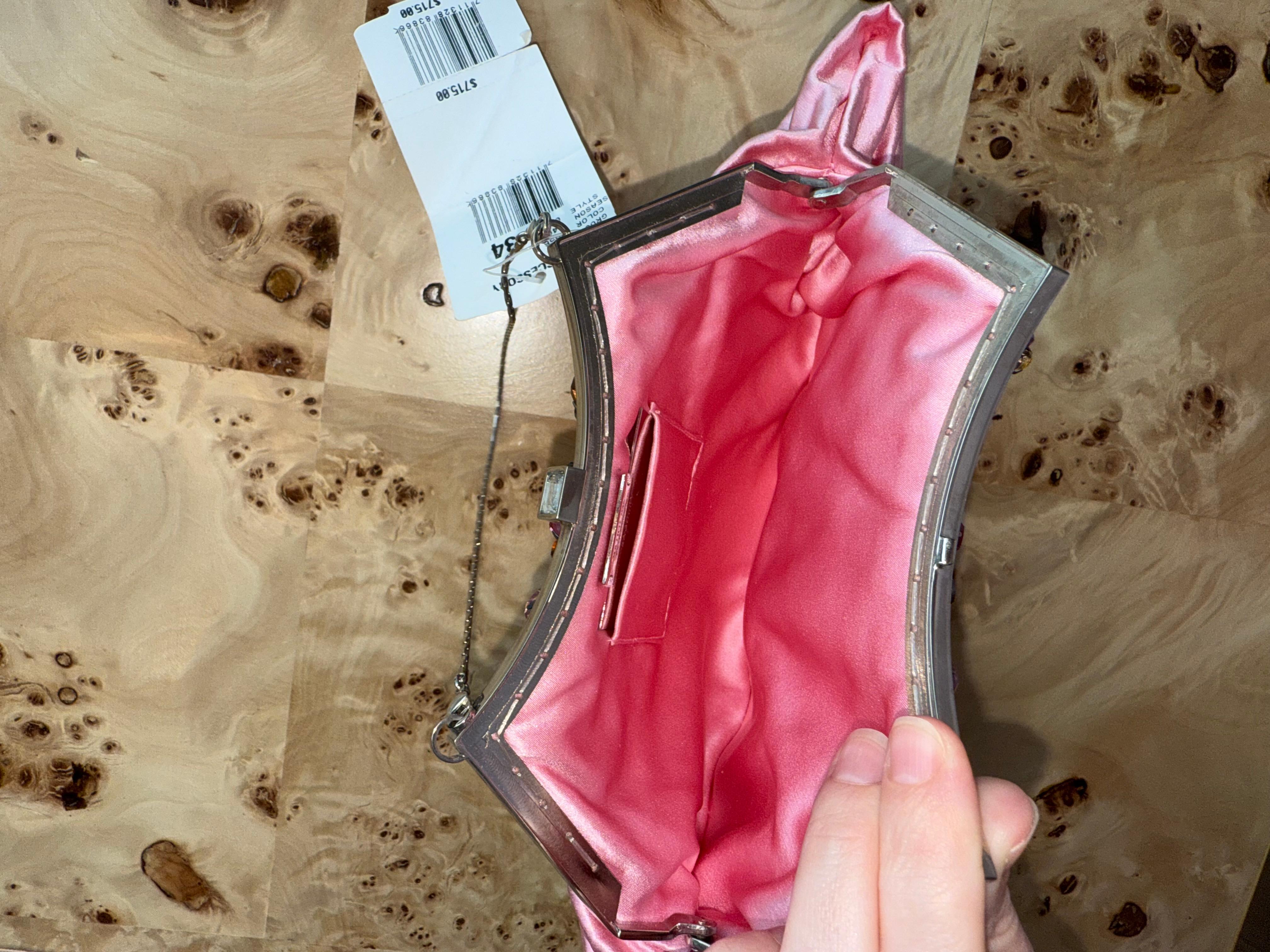 BADGLEY MISCHKA Vintage 2004 Runway Minaudiere Bag Pink Fan Embellished Bag In New Condition For Sale In Leonardo, NJ