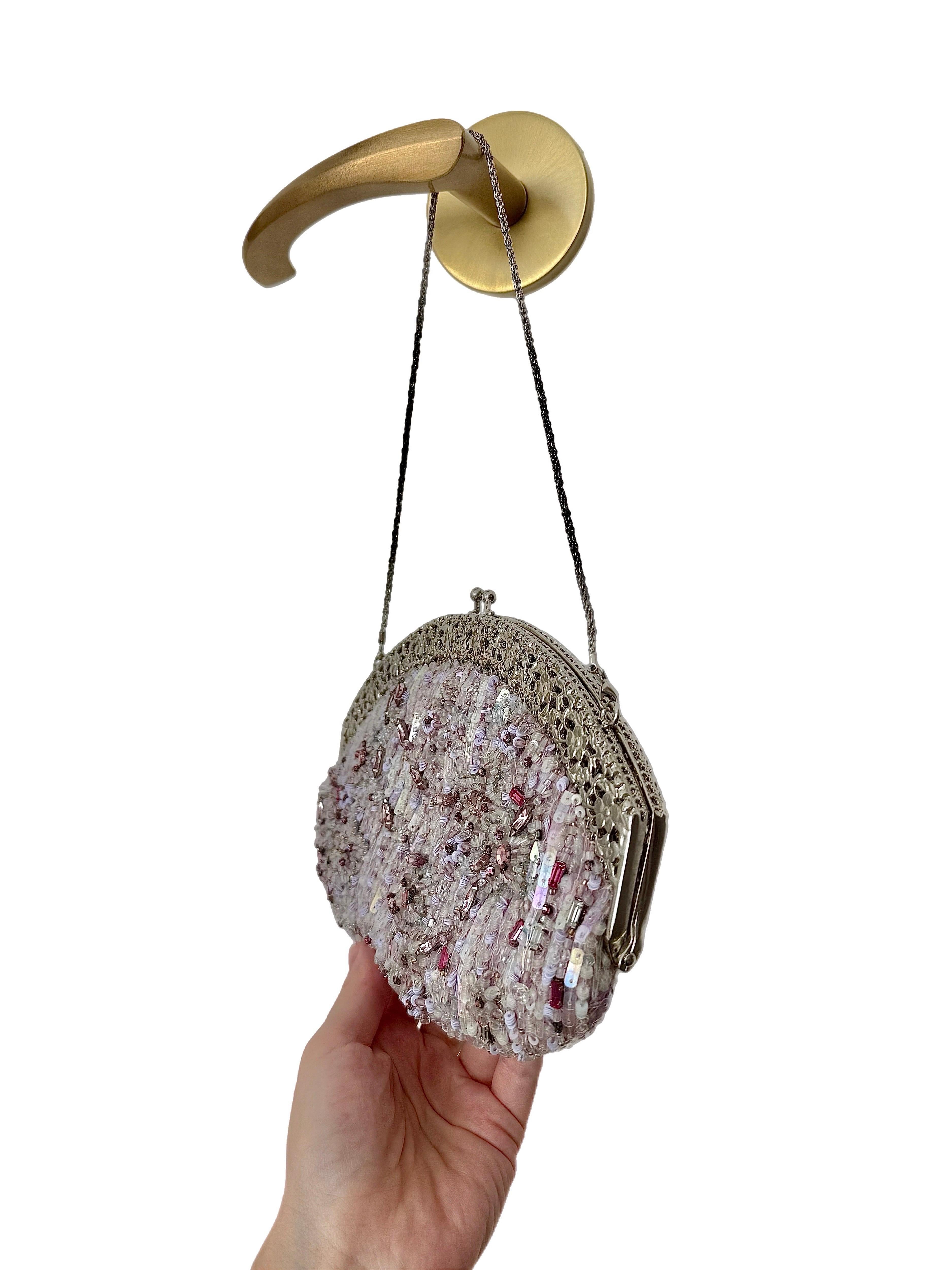 BADGLEY MISCHKA Vintage Iridescent Lilac Beaded Evening Bag Neuf - En vente à Leonardo, NJ