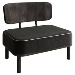 Badou Lounge Chair di Studio Awe Gaertner
