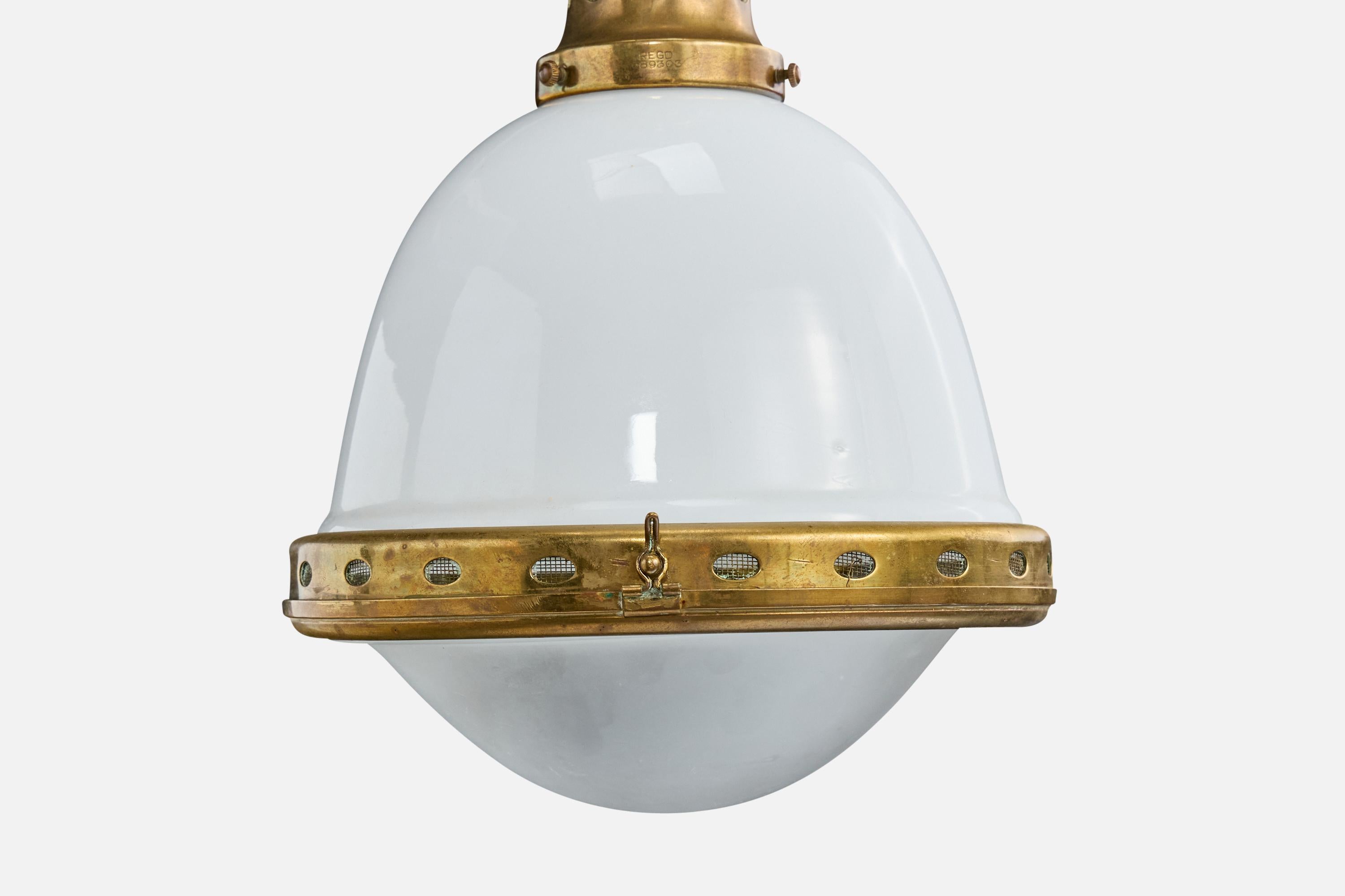 BAG Turgi, Lámpara colgante, Latón, Cristal, Suiza, años 20 en Bueno estado para la venta en High Point, NC