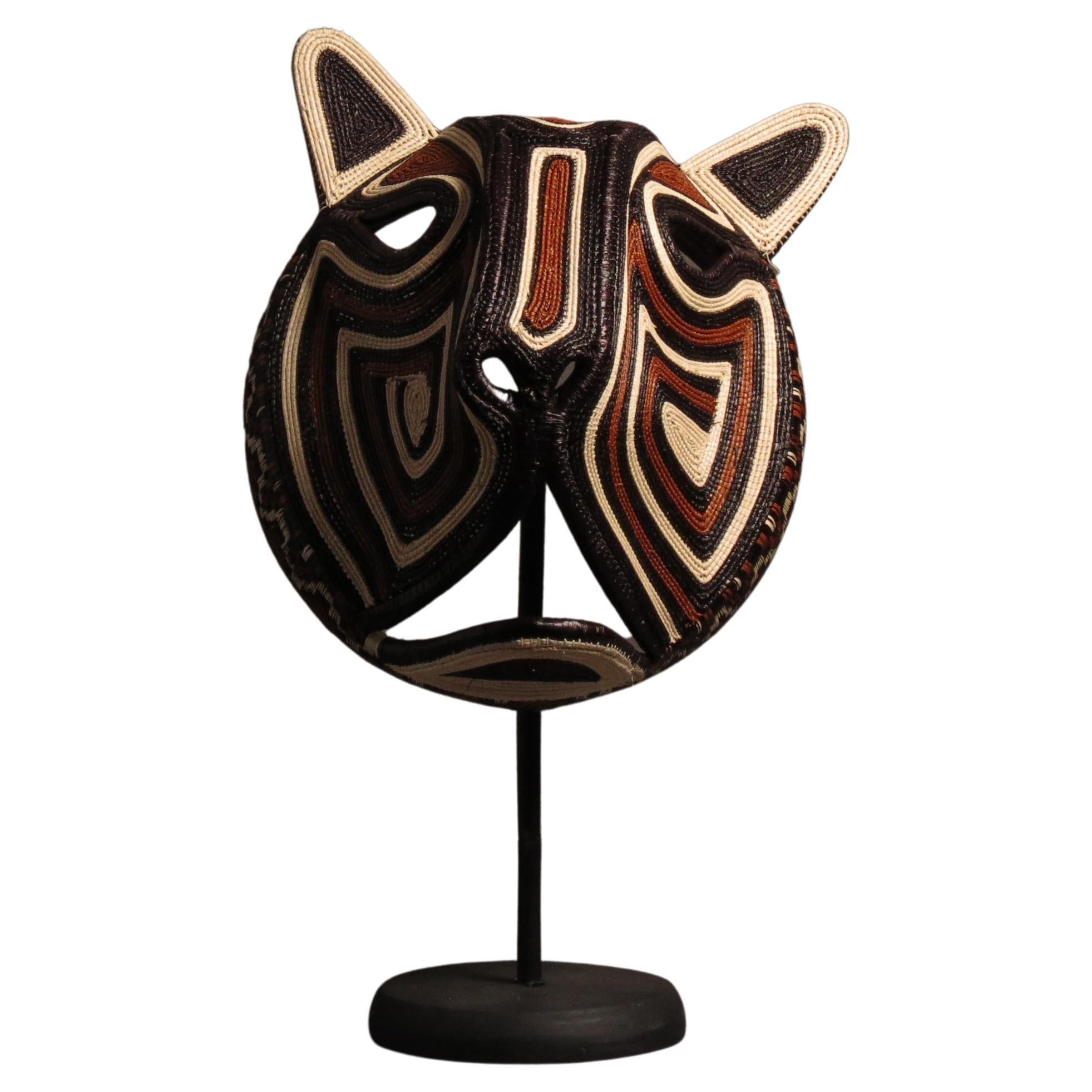 Schamanische Maske aus dem Regenwald Bagadó im Angebot