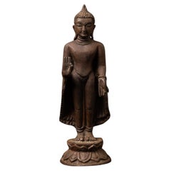 Bagan style Old bronze Bagan Buddha statue from Burma - Originalbuddhas