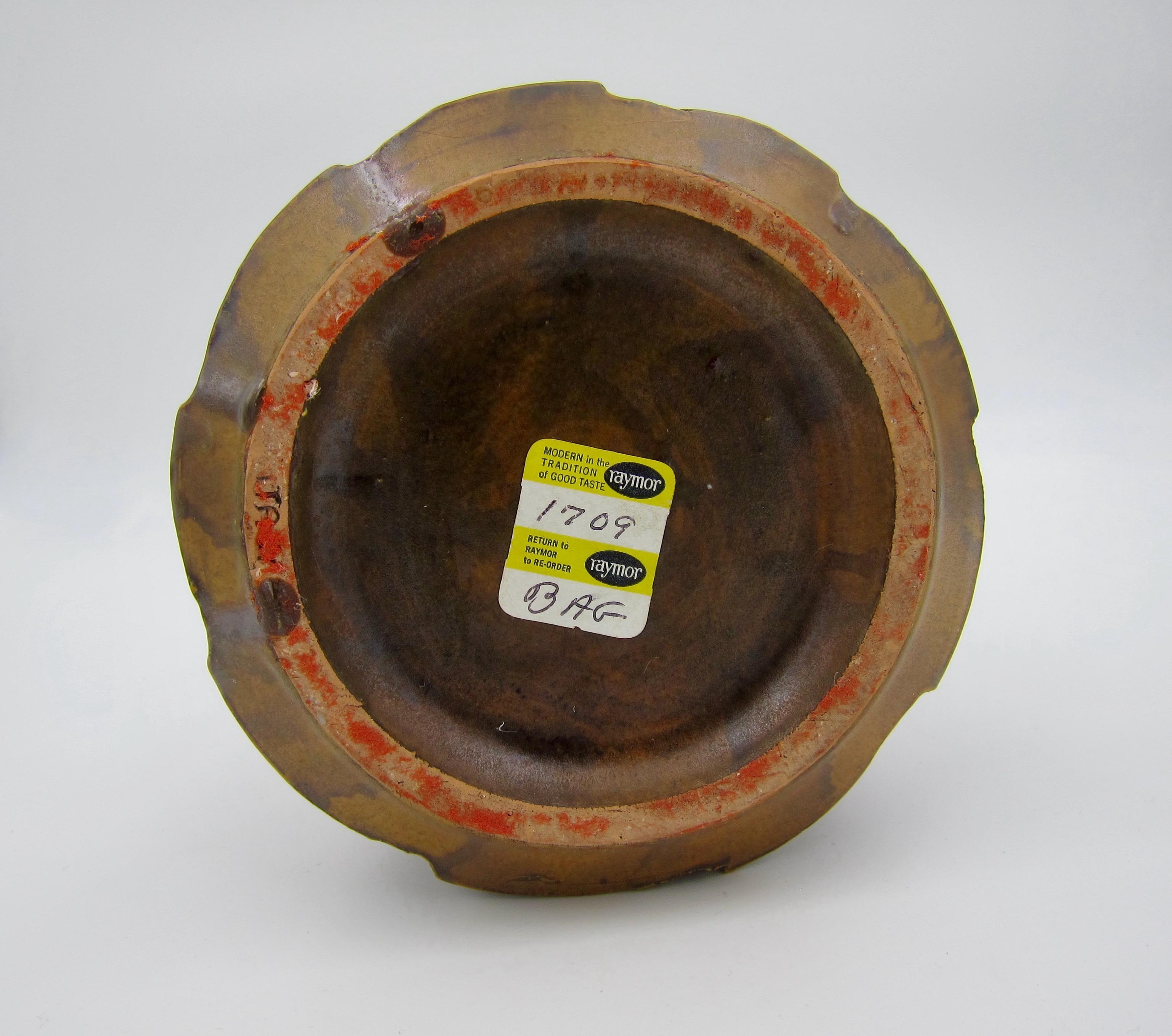 Bagni Ceramiche Italian Modern Vase Designed by Alvino Bagni for Raymor In Good Condition In Los Angeles, CA