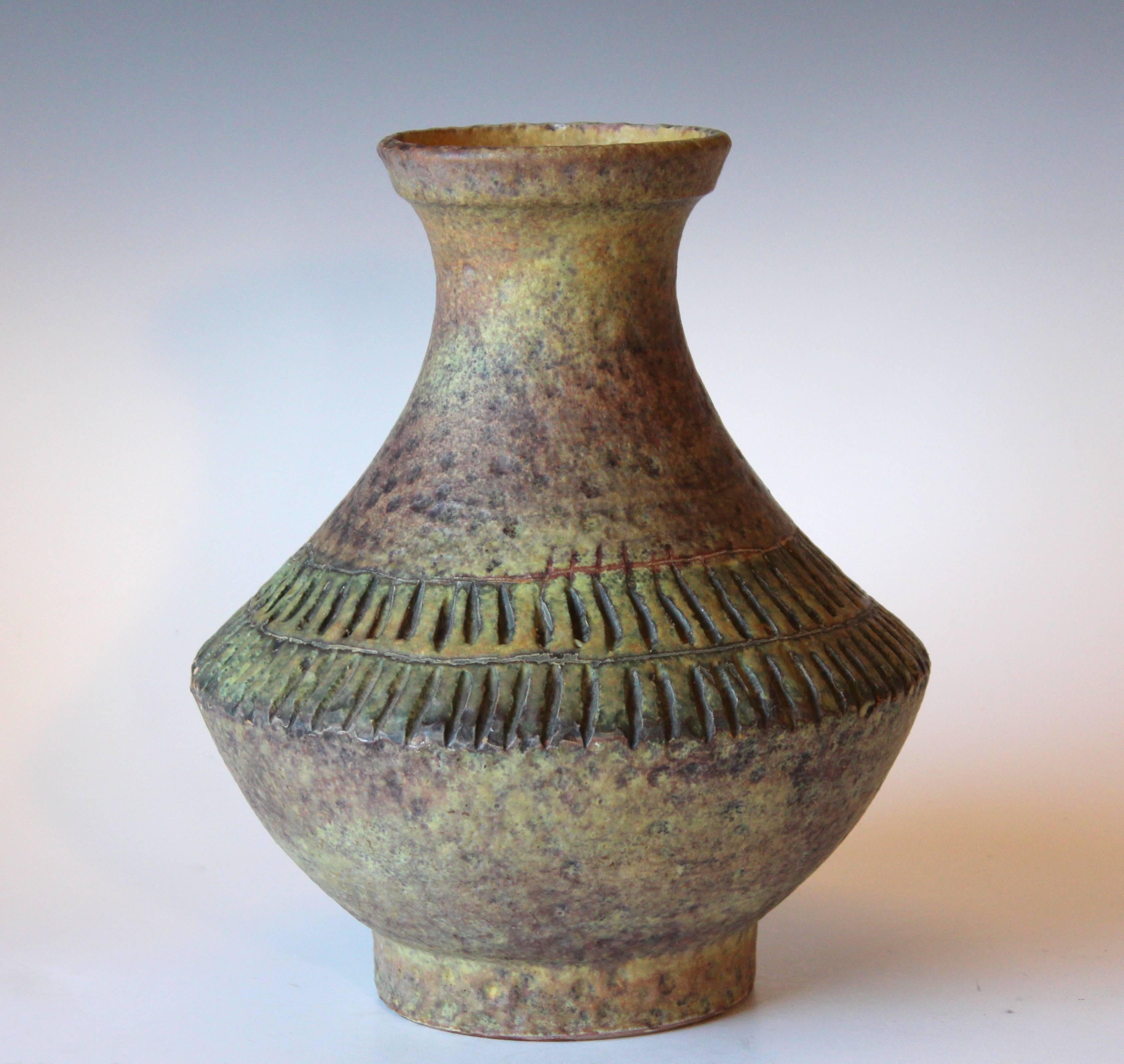 italy pottery vase