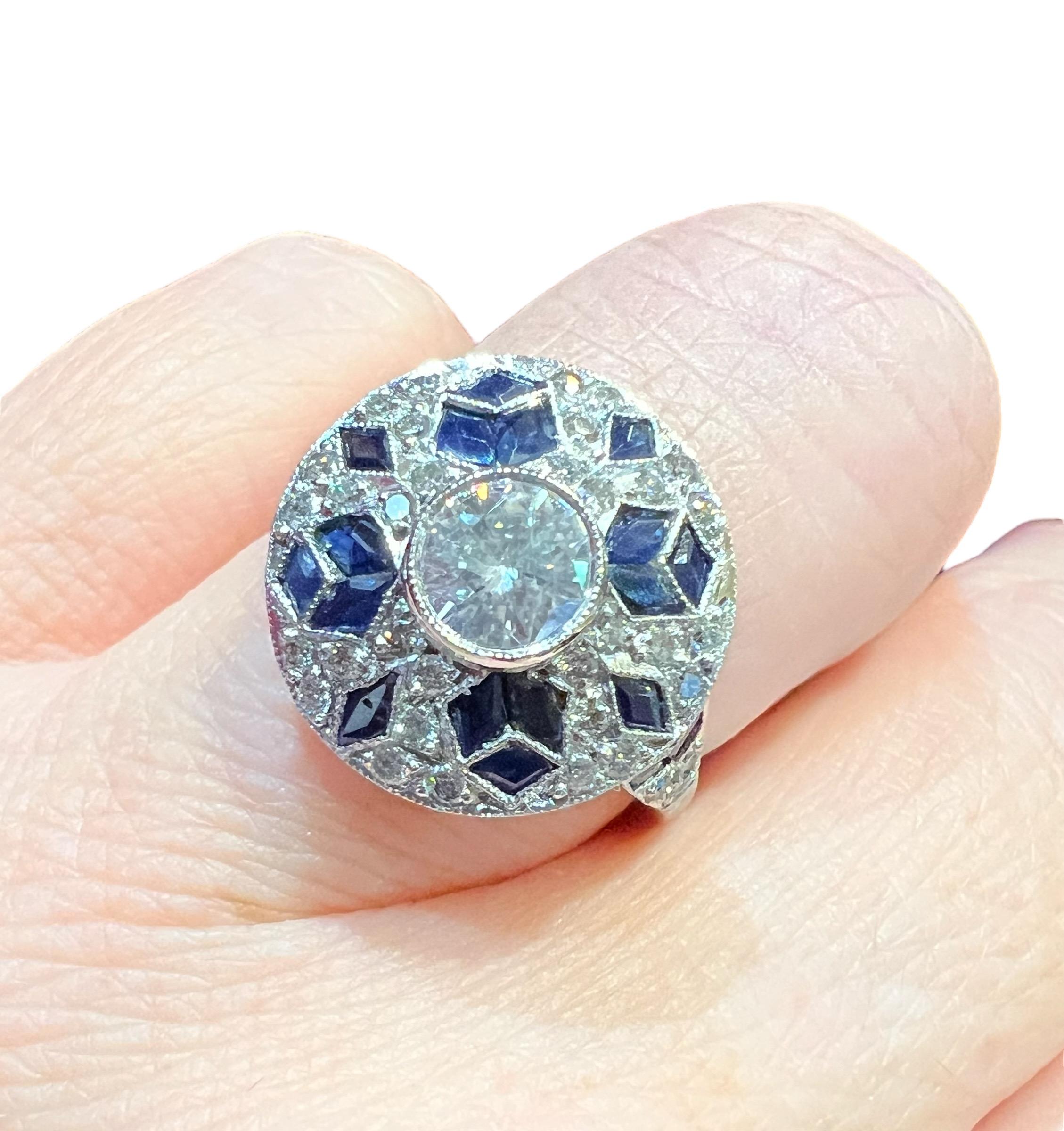 Art deco ring, in platinum set with diamonds and sapphires For Sale 1
