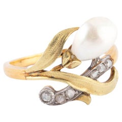 Antique Bague Art nouveau en or 18 carats, perle et diamants