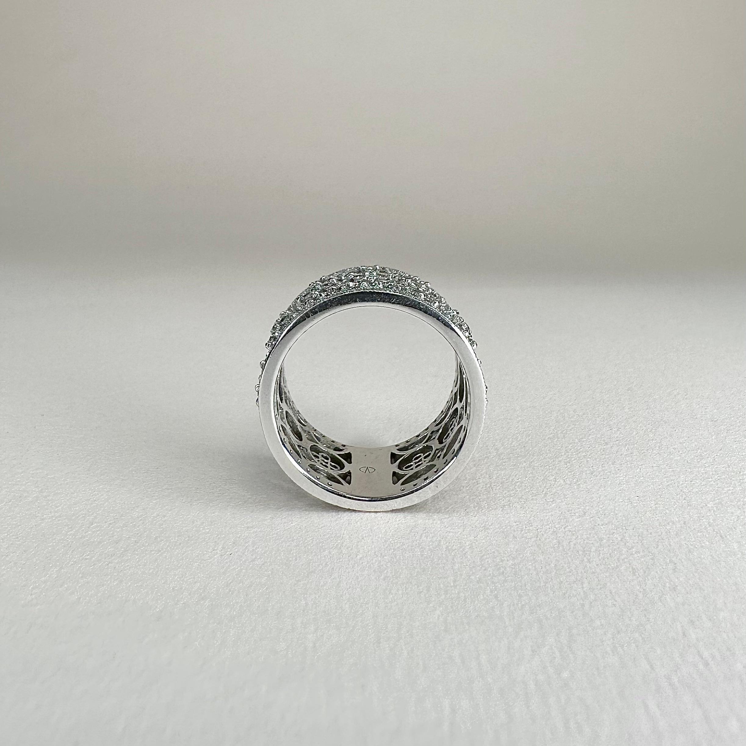 Round Cut Bague Bandeau en Or Blanc Palladié 18 ct et Diamants 1, 16 ct, Band Ring For Sale