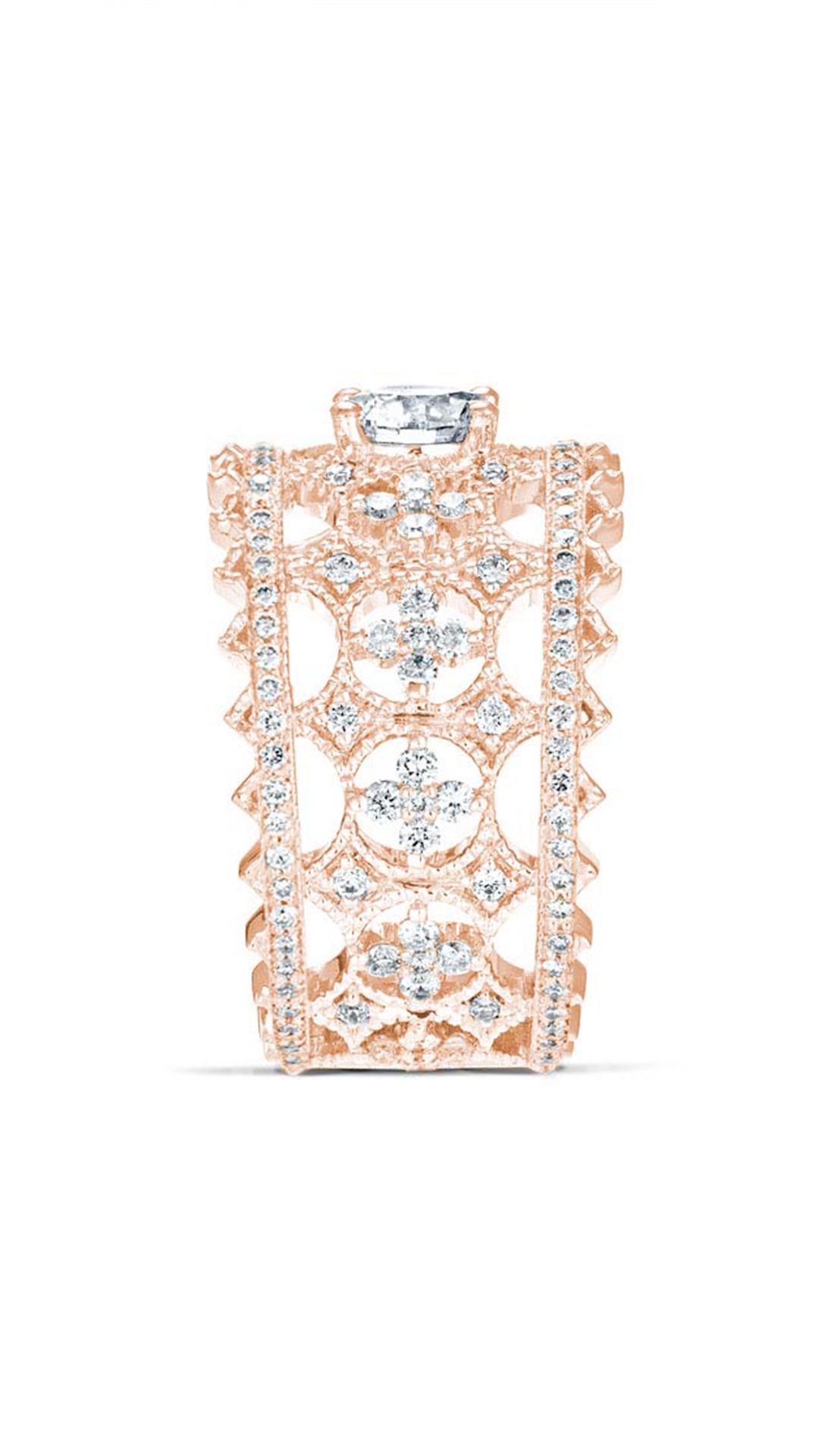 For Sale:  18k Rose Gold Lace Band Ring 0.70Ct Brilliant Cut Diamond With 0.95 Cts Diamonds 2