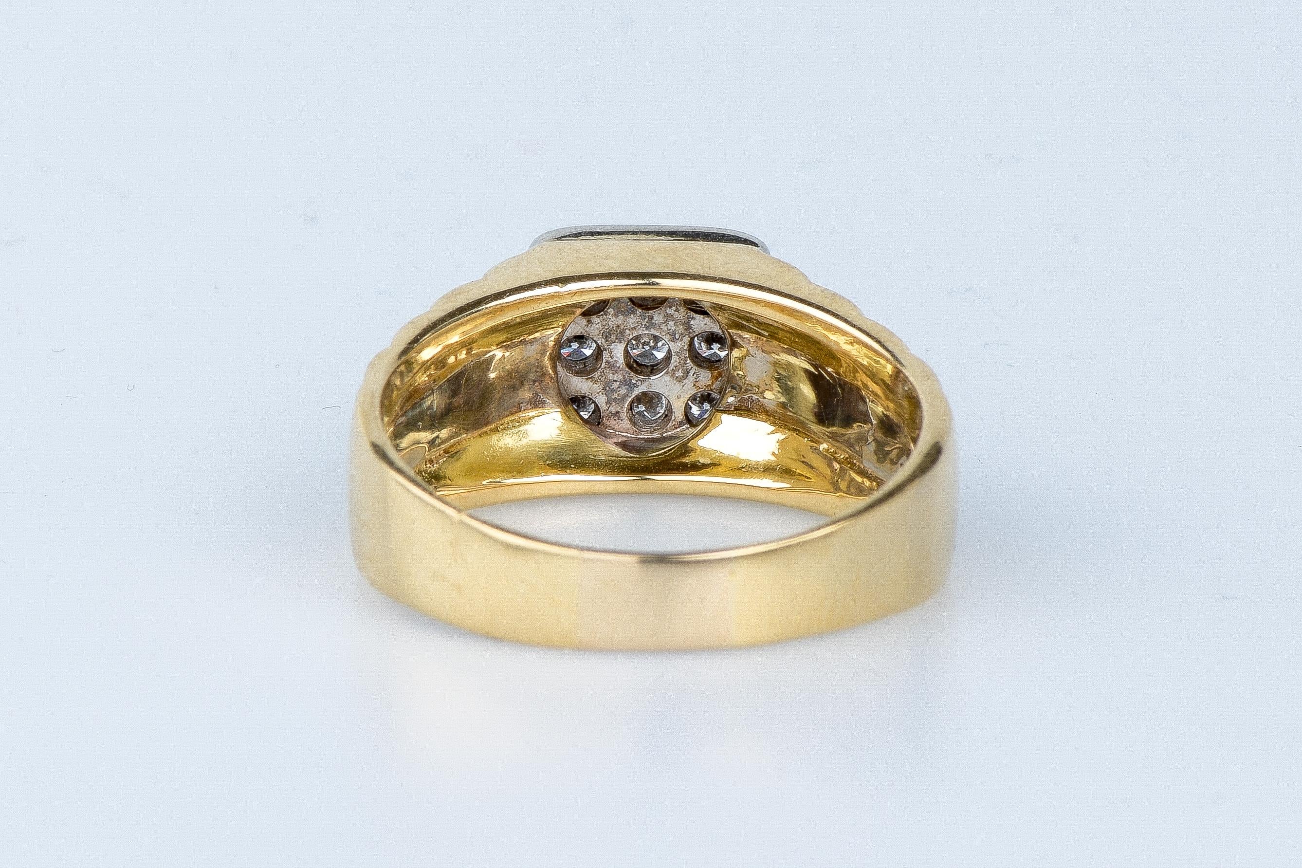 Bague chevalière bicolore en 18 cts For Sale 3