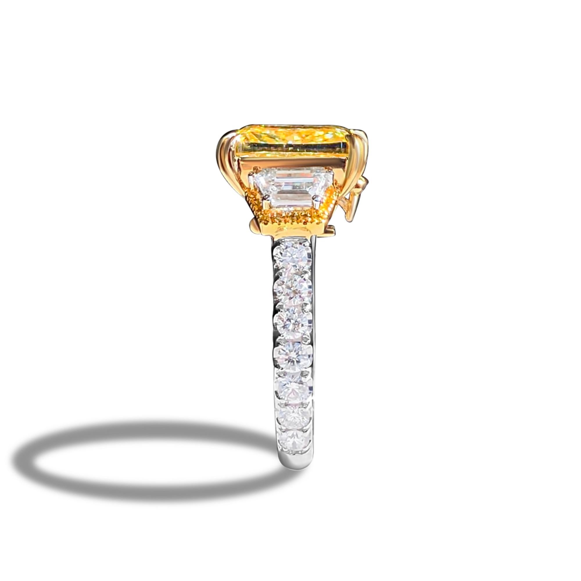Cushion Cut GIA Certified 5.01 Carat Yellow Cushion Diamond Engagement Ring For Sale