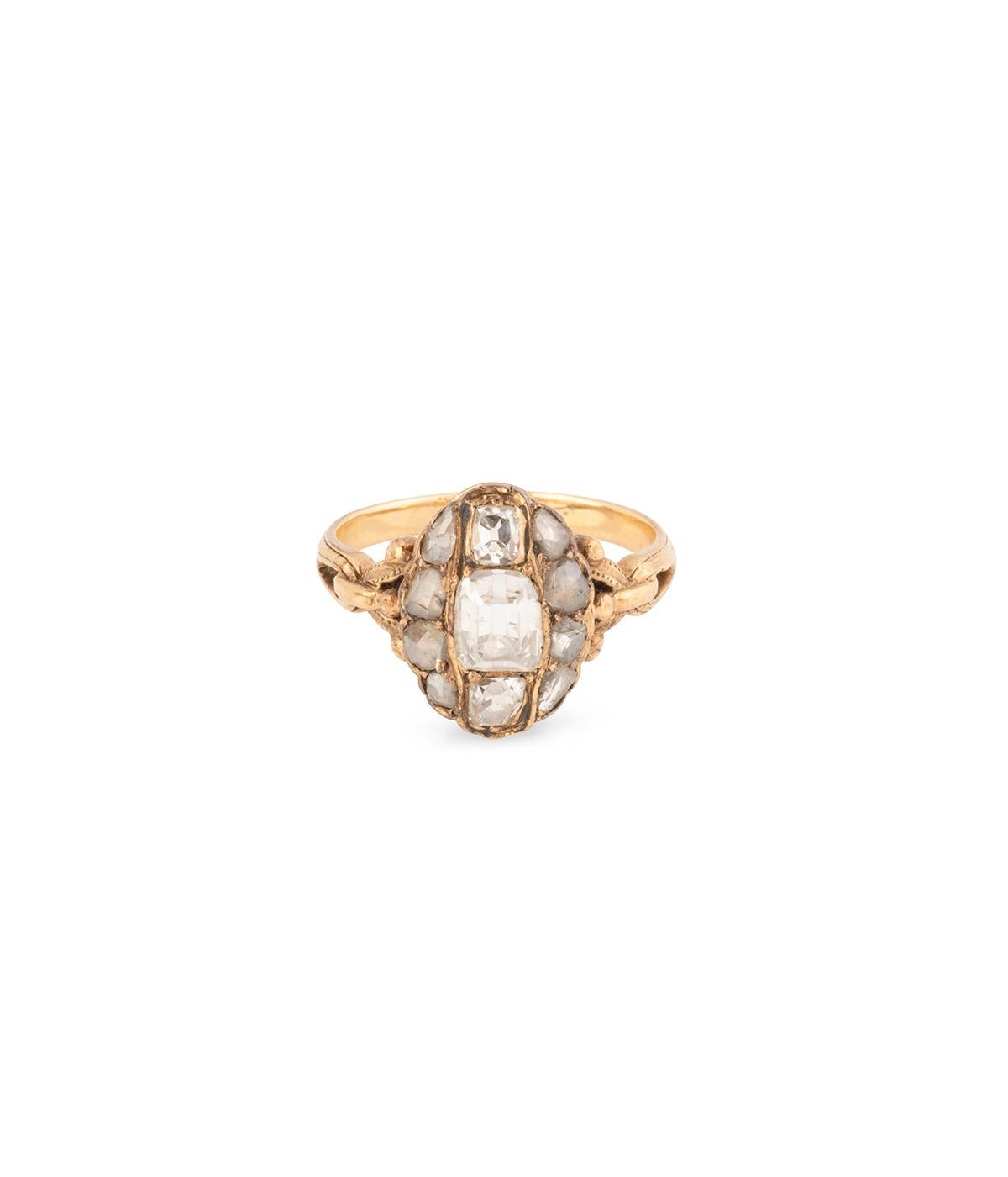 Bagues de la fin du 18ème siècle, en or et diamants tailles table et rose en vente 1