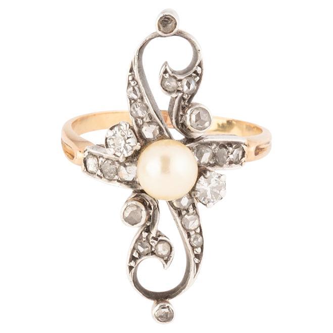 Bague de la fin du 19ème siècle en diamants et perle