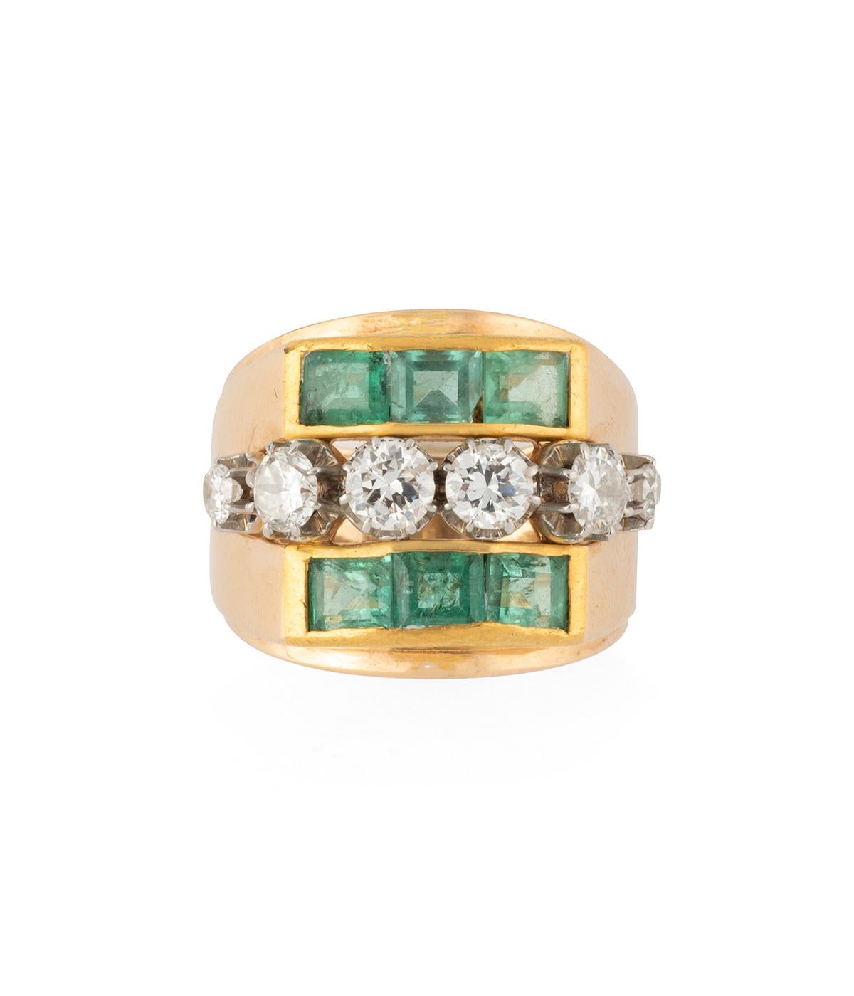 Retro Bague des années 50 en or 18 carats, émeraudes et diamants For Sale
