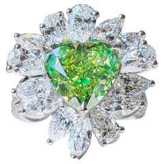 5,07 Karat Ausgefallener grüner Diamantring mit Herzschliff GIA zertifiziert