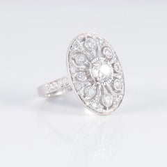 Bague En or 18 Carats Sertie De Diamants Dans Le Gout Du XVIIIème Siècle