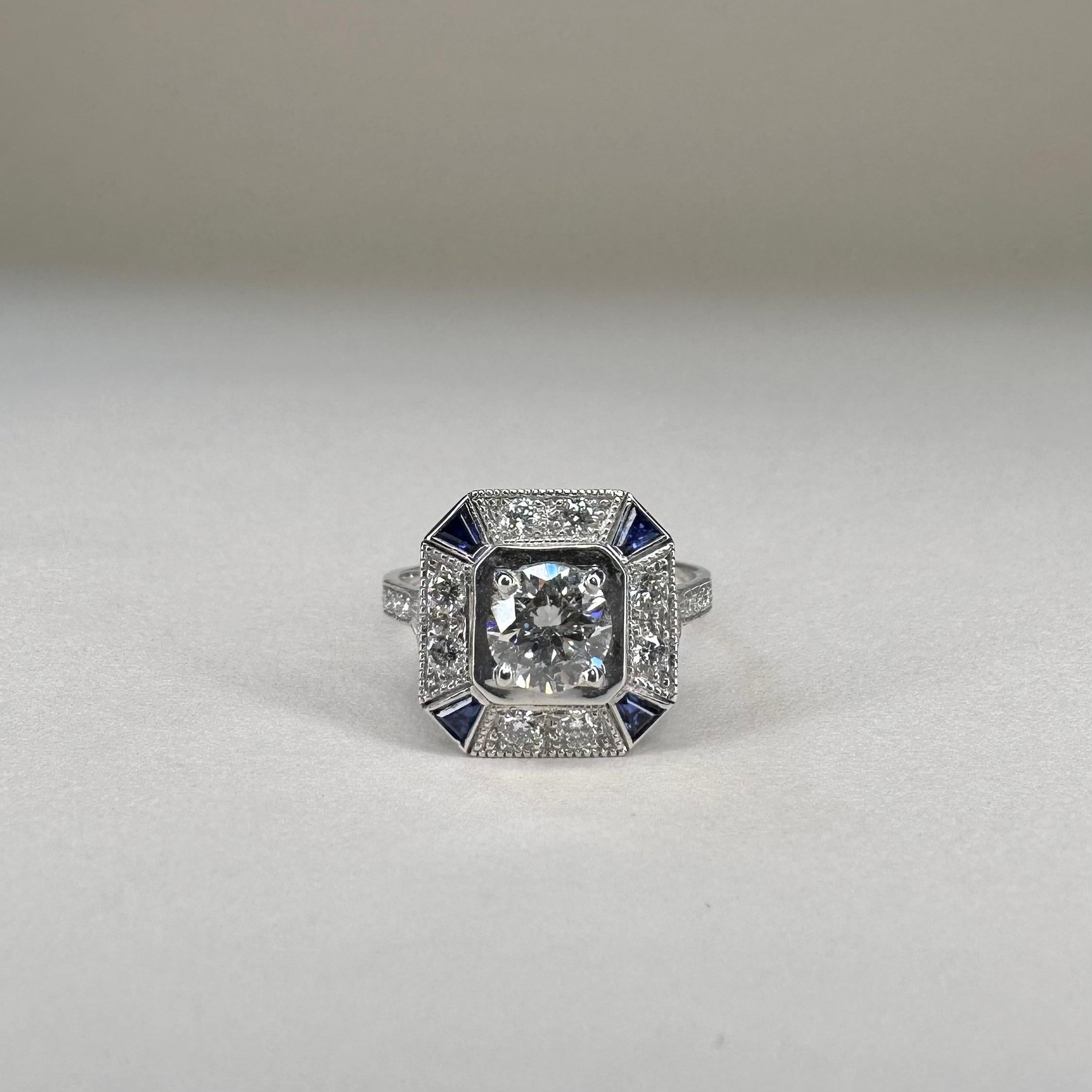 En vente :  Bague Art déco en or blanc 18 carats sertie d'un diamant de 0,8 carat et d'un saphir bleu royal de 0,6 carat 3