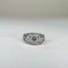 18k White Gold 3 Stone Diamond Ring With a 0.70 Ct And 2x 0.35 Cts Brilliant Cut