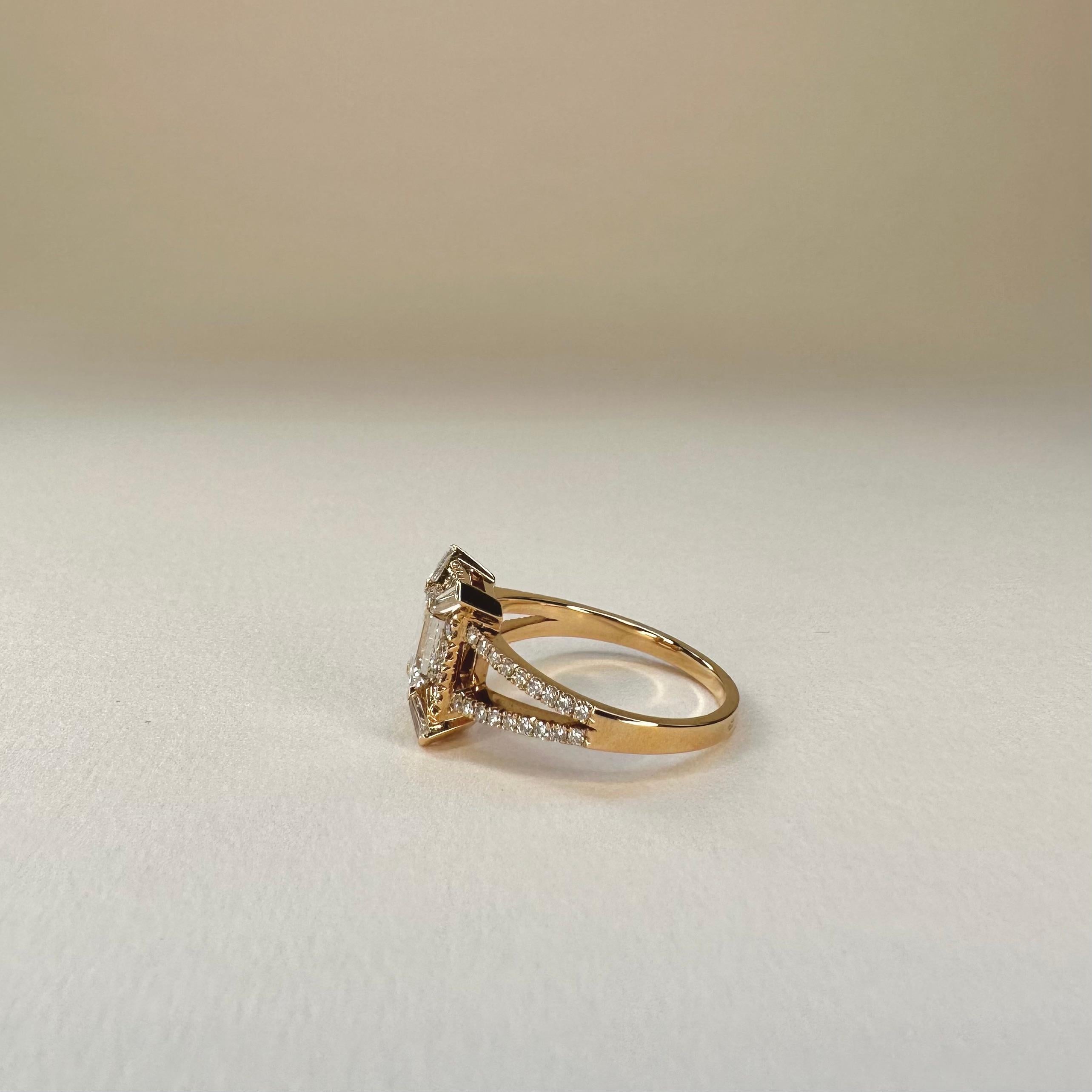 For Sale:  Art Deco 18k Rose Gold 0.70 Ct Emerald Cut Diamond Ring With 0, 43 Cts Diamonds 5