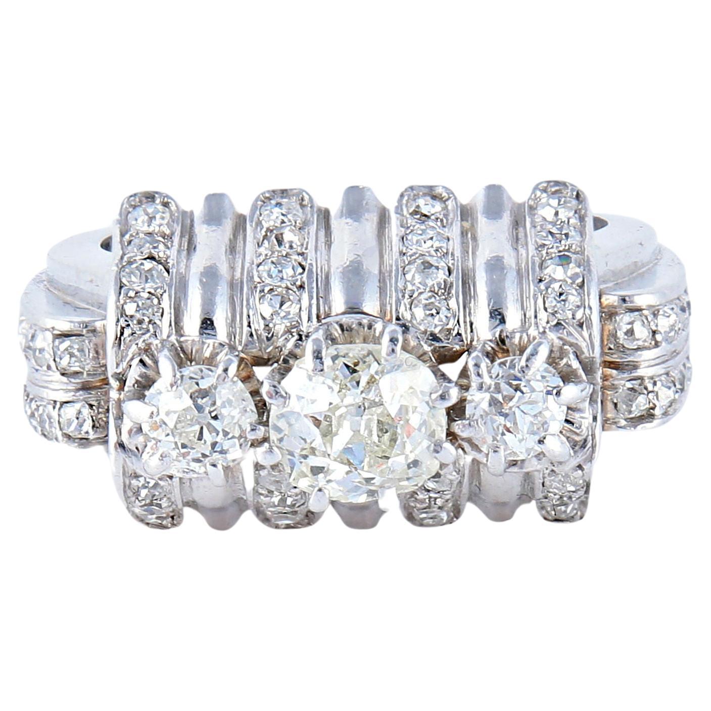 Bague en platine “cascade ” sertie de diamants , époque Art Deco