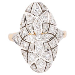 Bague marquise Art déco en or et diamants 