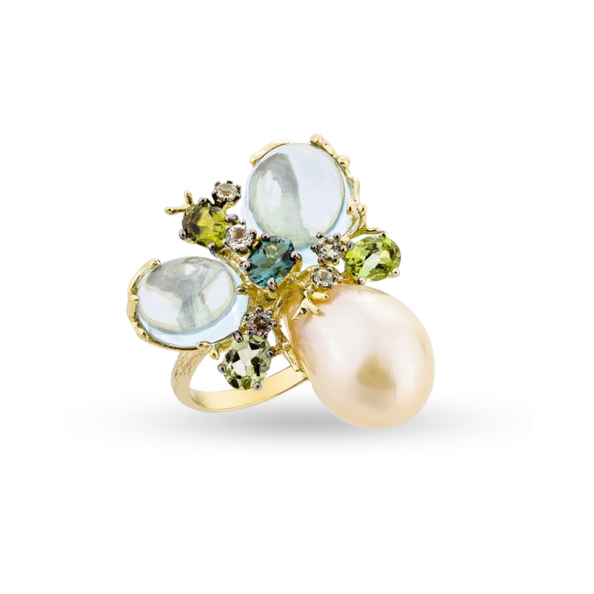 Women's or Men's Bague Romance Divine en or jaune 18 carats, perle et topazes – EU56  For Sale