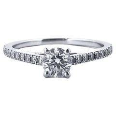 Bague Solitaire De Beers DB CLassic " My First De Beers "