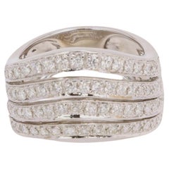 Bague vague vintage en ou blanc et diamants 2,5 carats