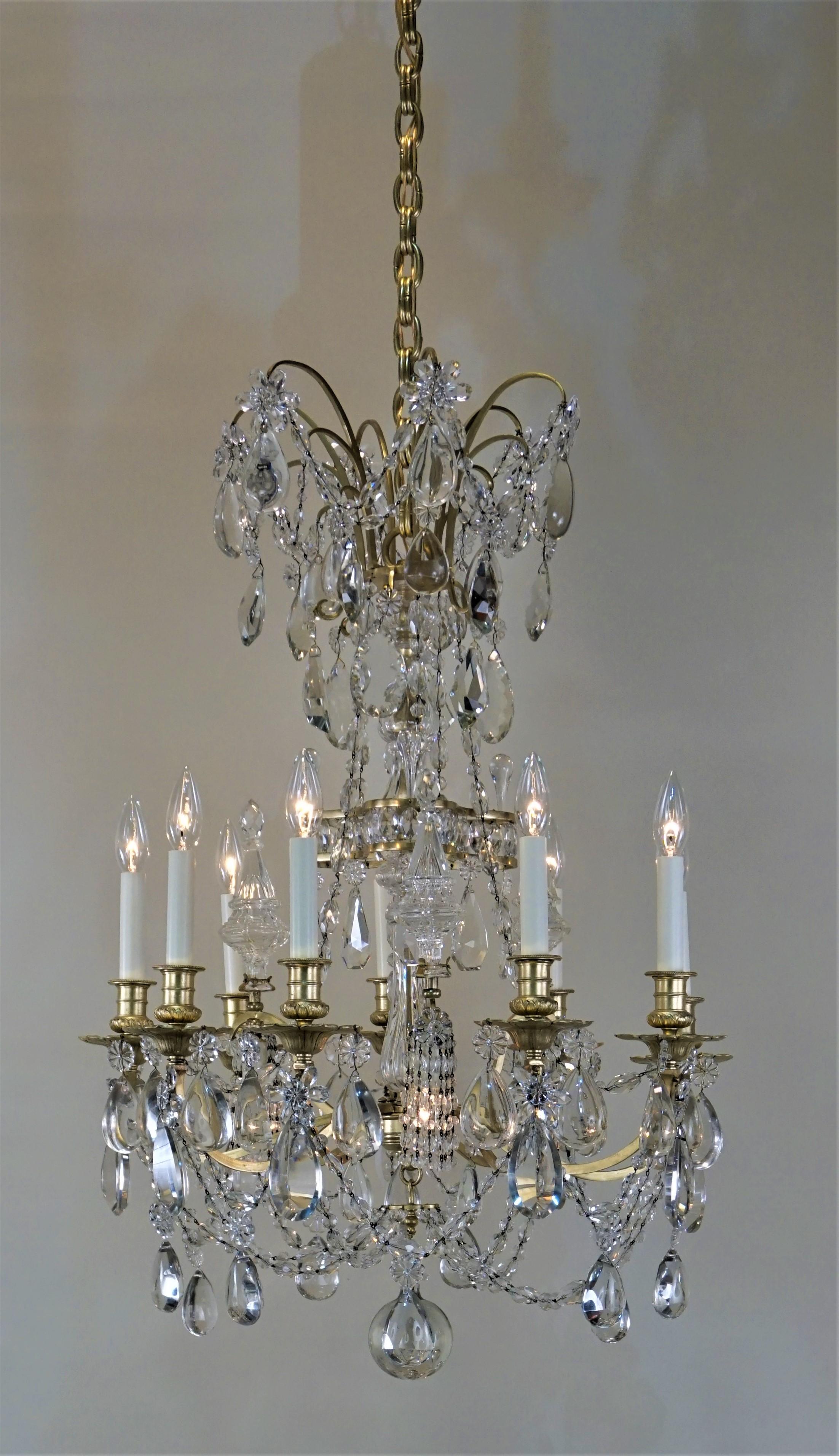Baguès Crystal 1930s Crystal and Bronze Chandelier In Good Condition For Sale In Fairfax, VA