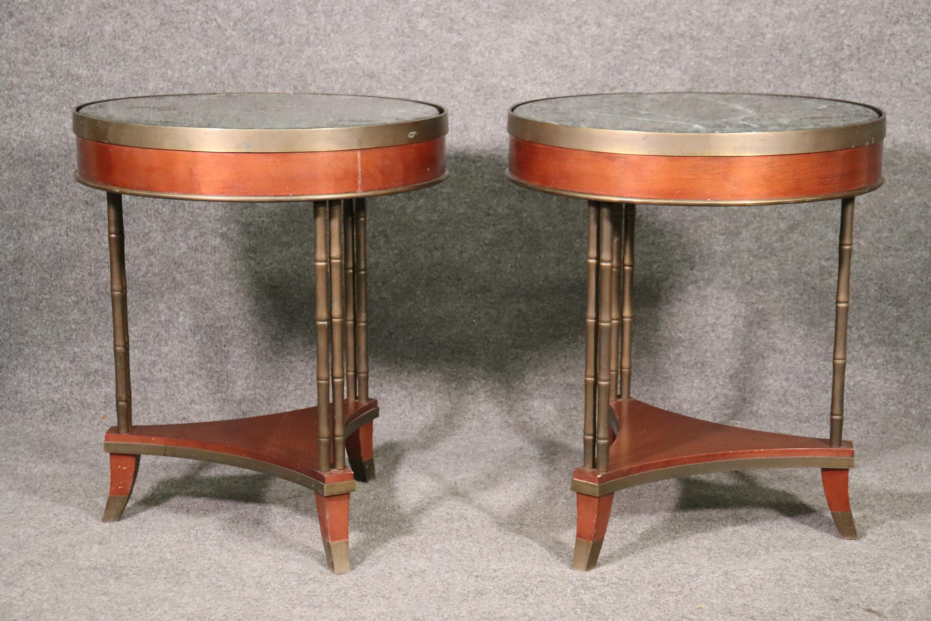 Bagues Style French Marble Top Pair of Gueridons End Tables, Circa 1960 In Good Condition In Swedesboro, NJ