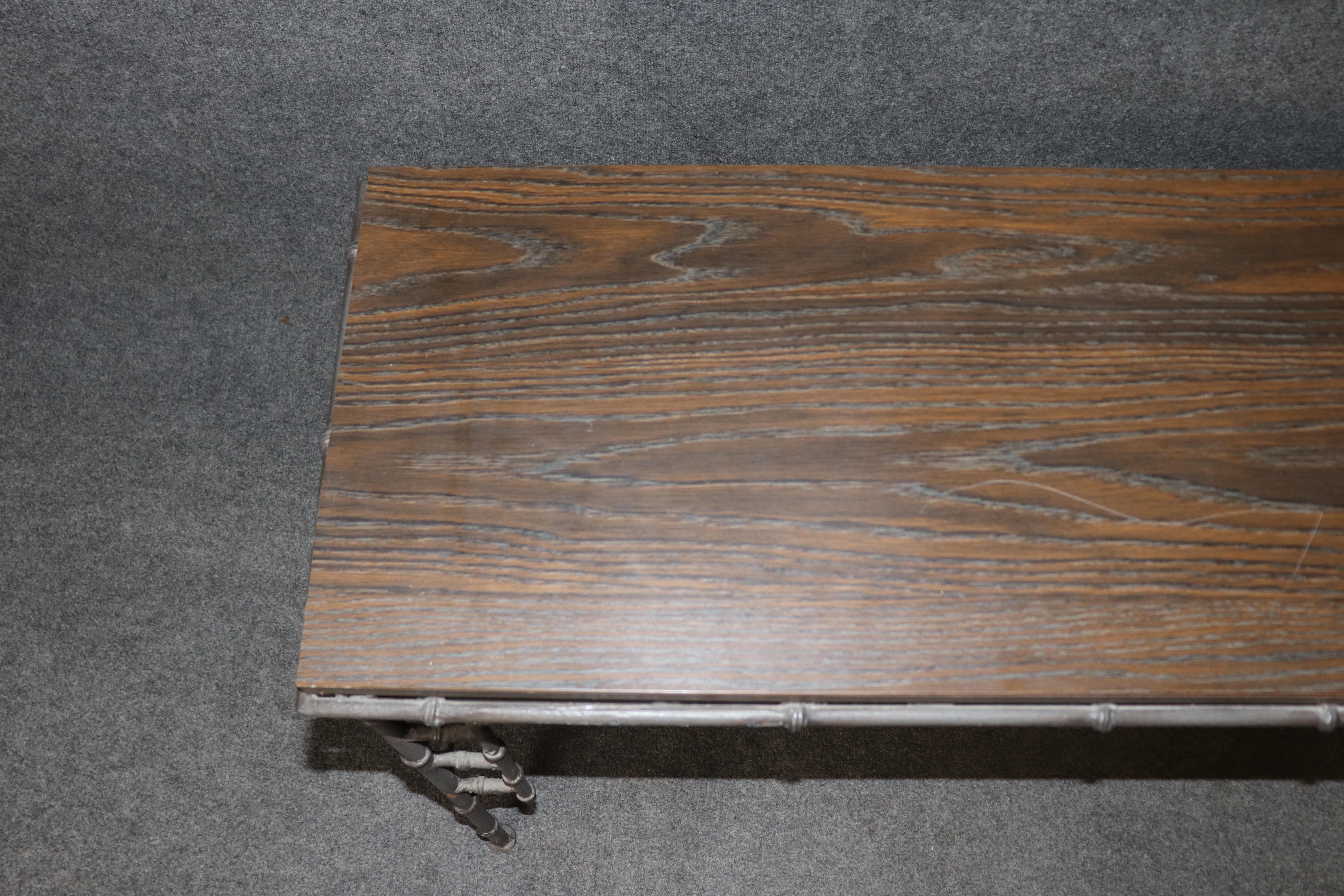 Bagues Style Konsolentisch aus Metall und Laminat oder Formica im Angebot 1