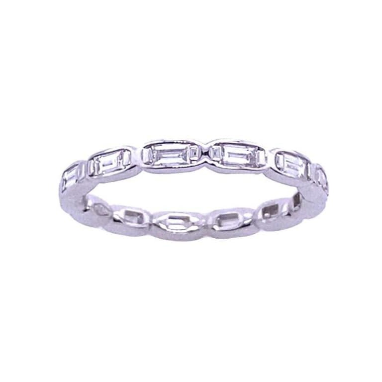 Bague d'éternité complète en or blanc 18 carats avec diamants baguettes 0,59 carat