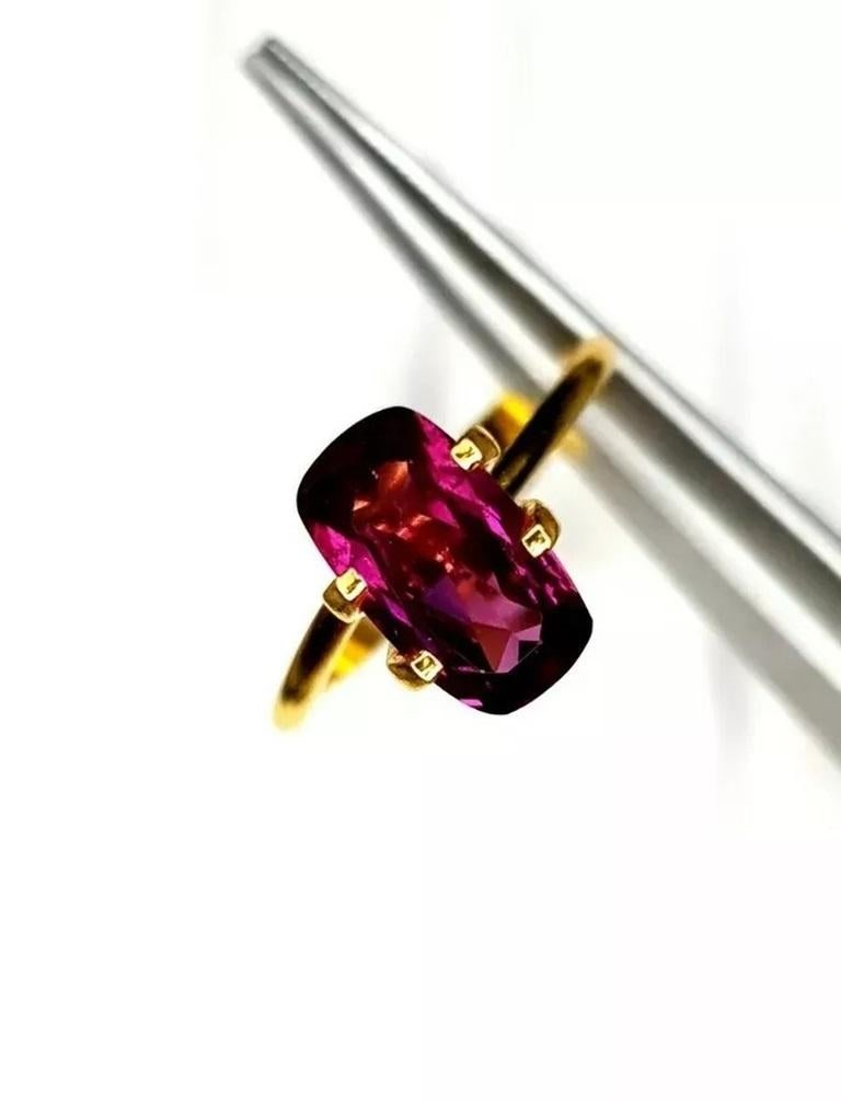 Baguette Cut Purple Garnet Baguette 2.90Cts Natural Mozambique For Sale