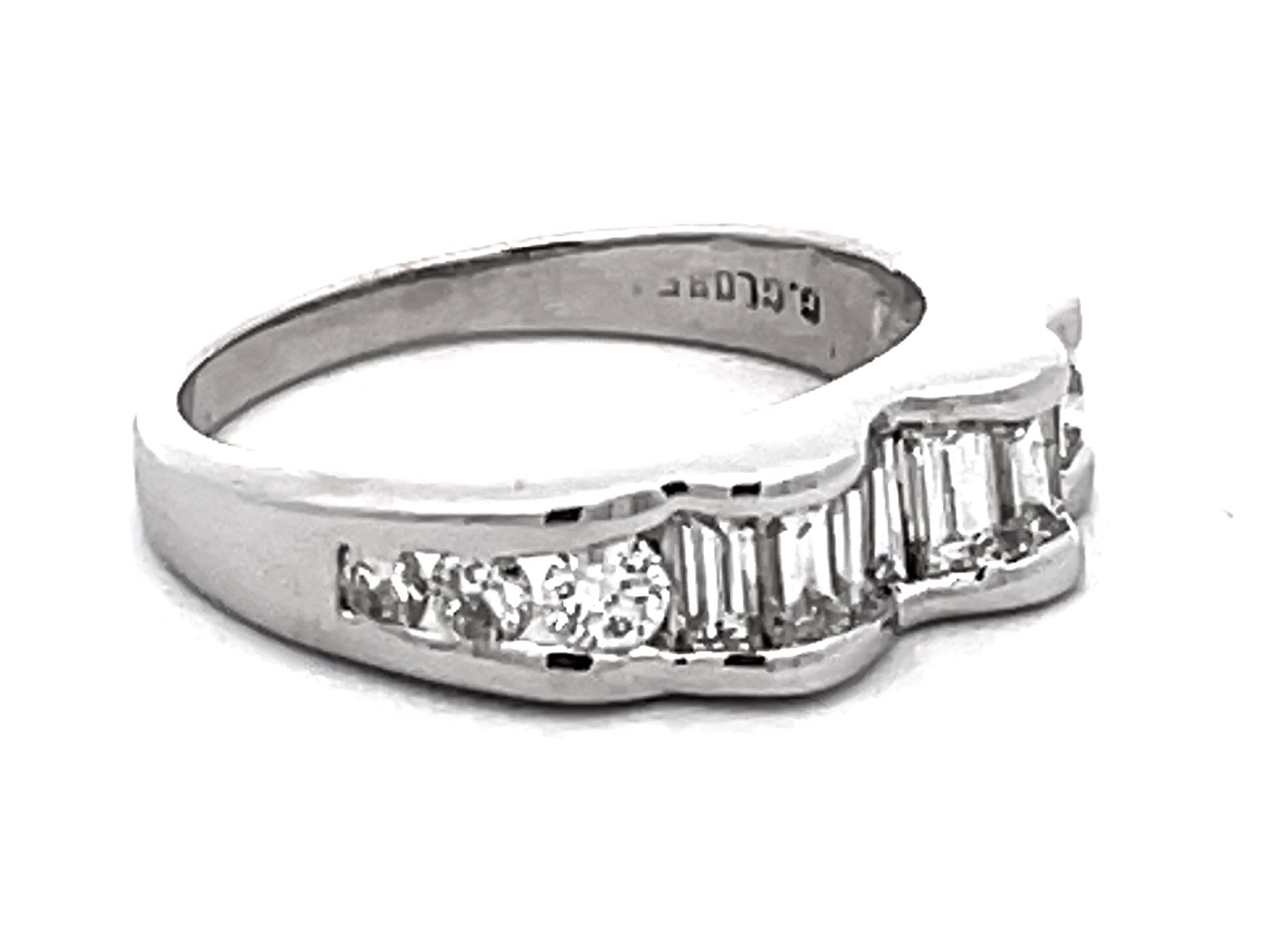Modern Baguette and Brilliant Diamond Band Ring 18k White Gold For Sale