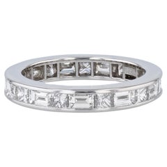 Bracelet éternel en platine avec diamant taille baguette et princesse