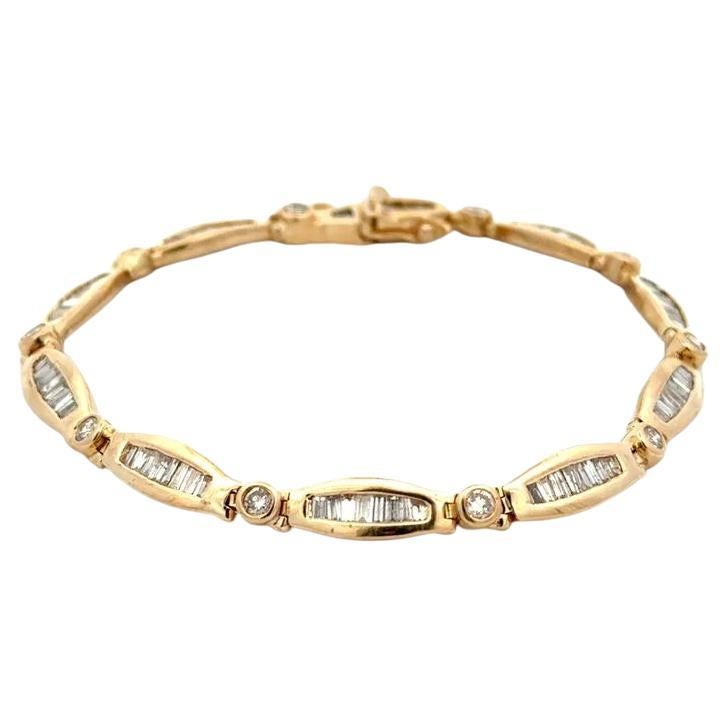 Baguette and Round Brilliant Cut Diamond Gold Vintage Line Tennis Bracelet