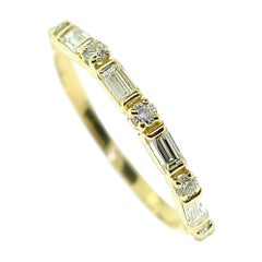 Baguette and Round Cut Diamond 18 Karat Yellow Gold Band Ring