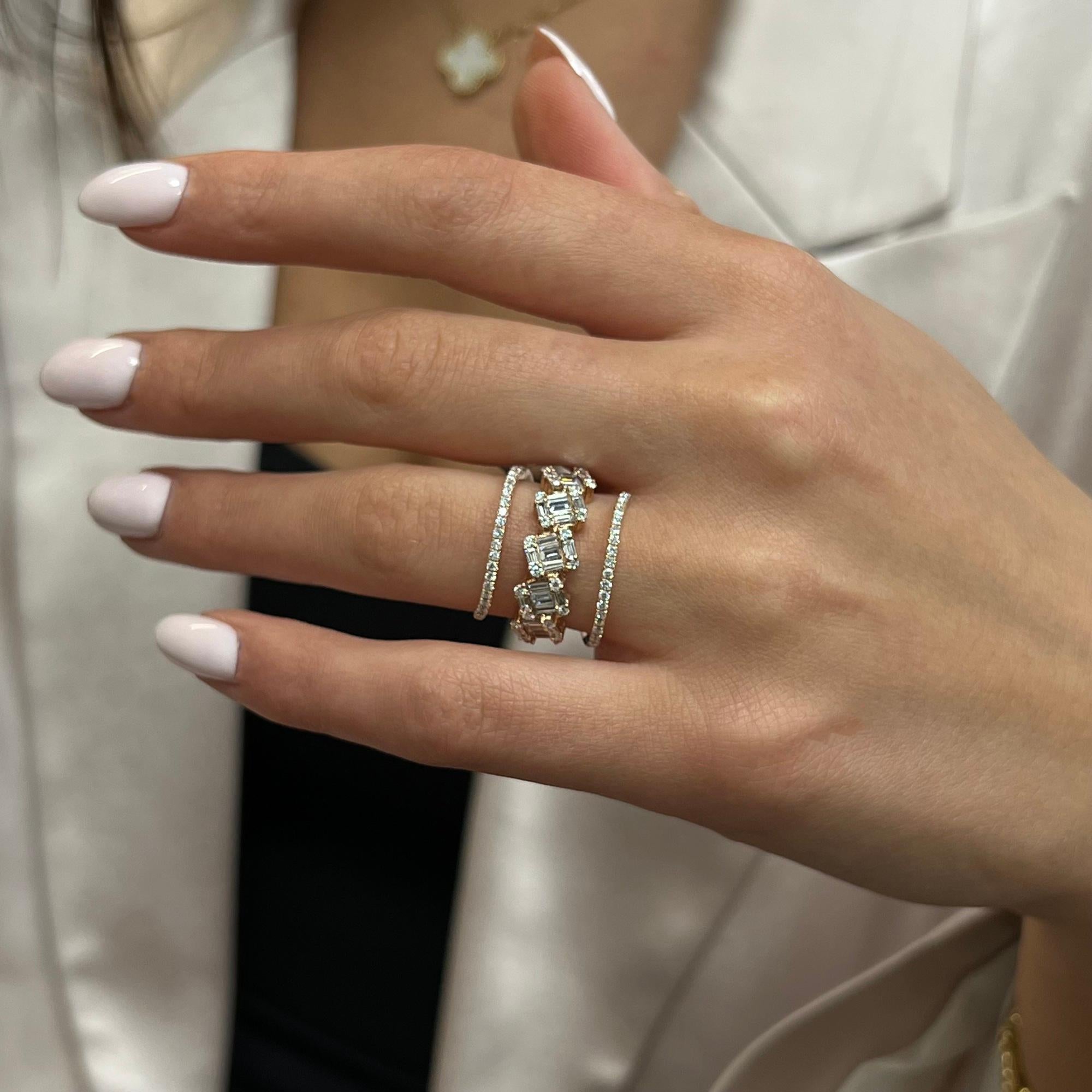 Anello a spirale con diamante taglio baguette e rotondo in oro rosa 18 carati 1,29 ct. In condizioni Nuovo in vendita a New York, NY