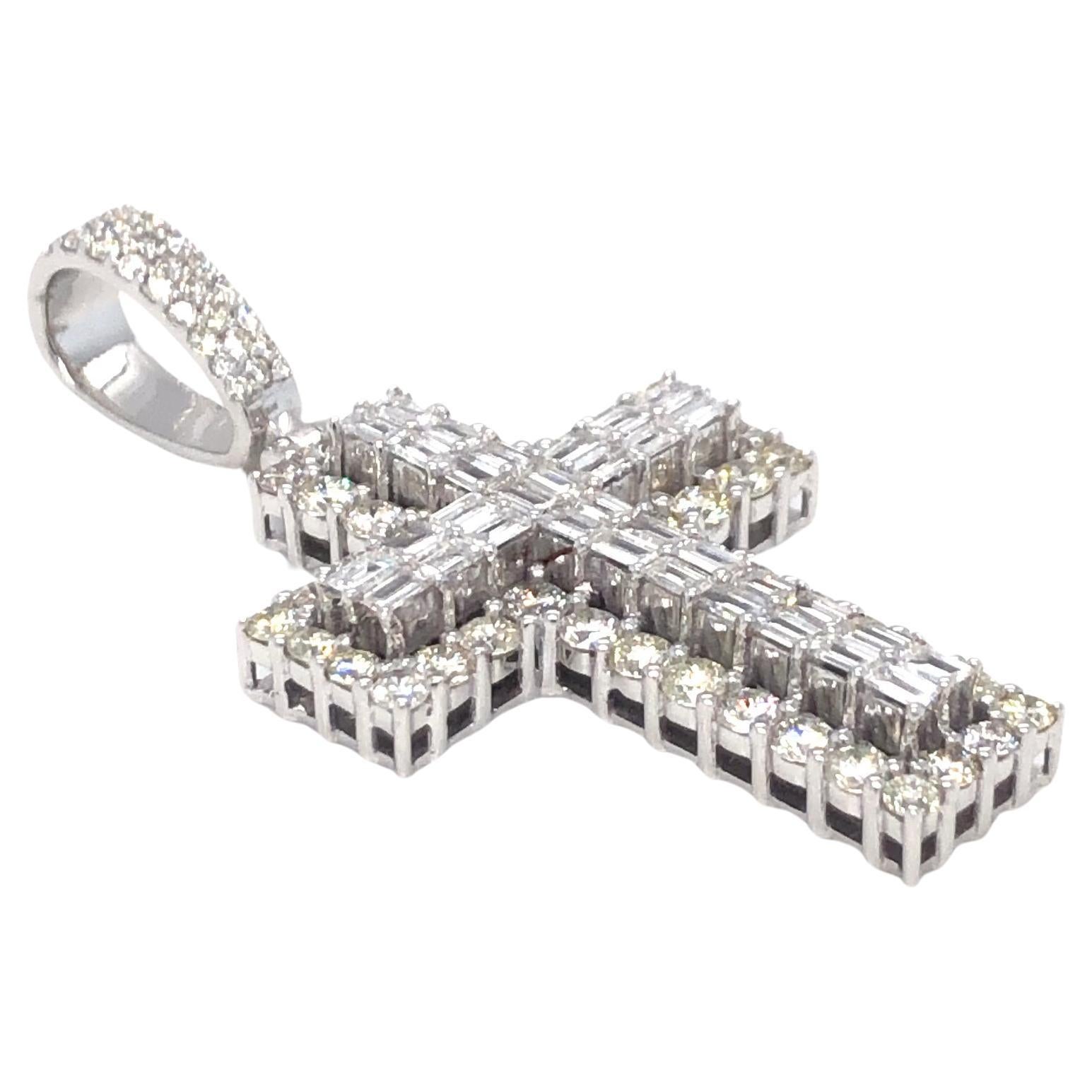 Baguette and Round Diamond Cross 14K White Gold For Sale