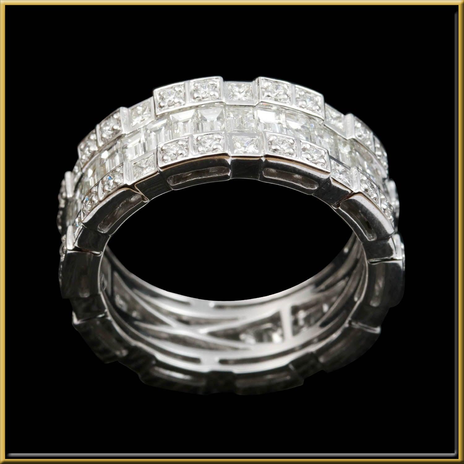 For Sale:  Baguette and Round Diamond Eternity Ring in 18 Karat Gold 3