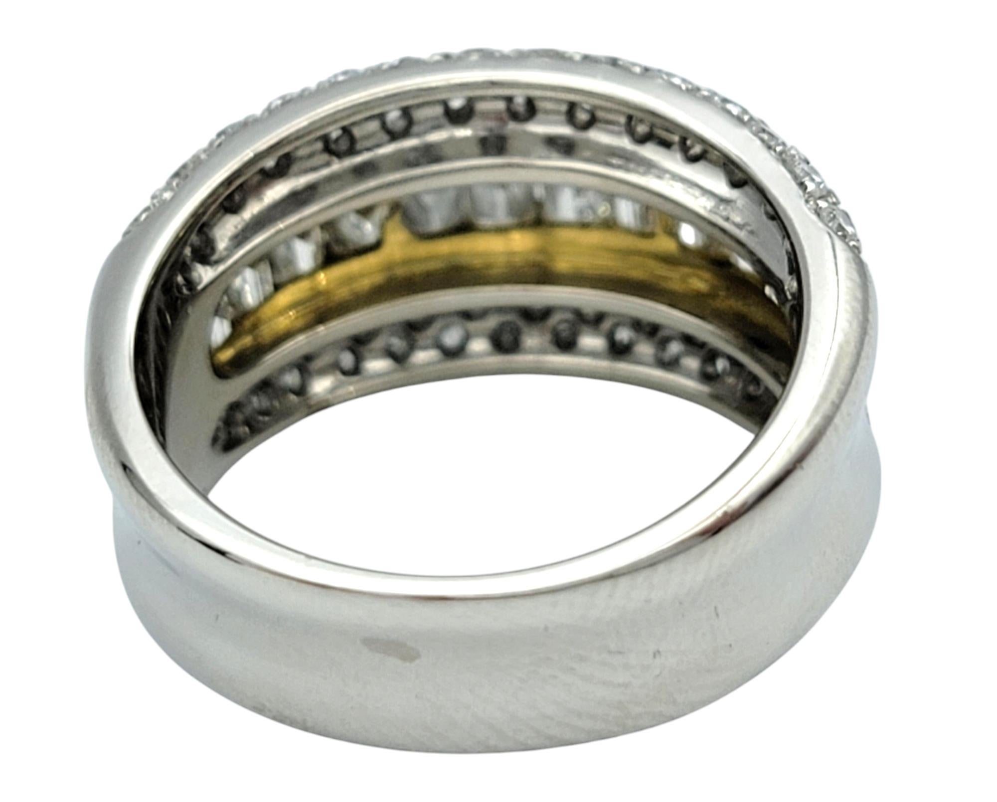 Bague à plusieurs rangées de diamants baguettes et ronds en or jaune 14 carats et platine Bon état - En vente à Scottsdale, AZ