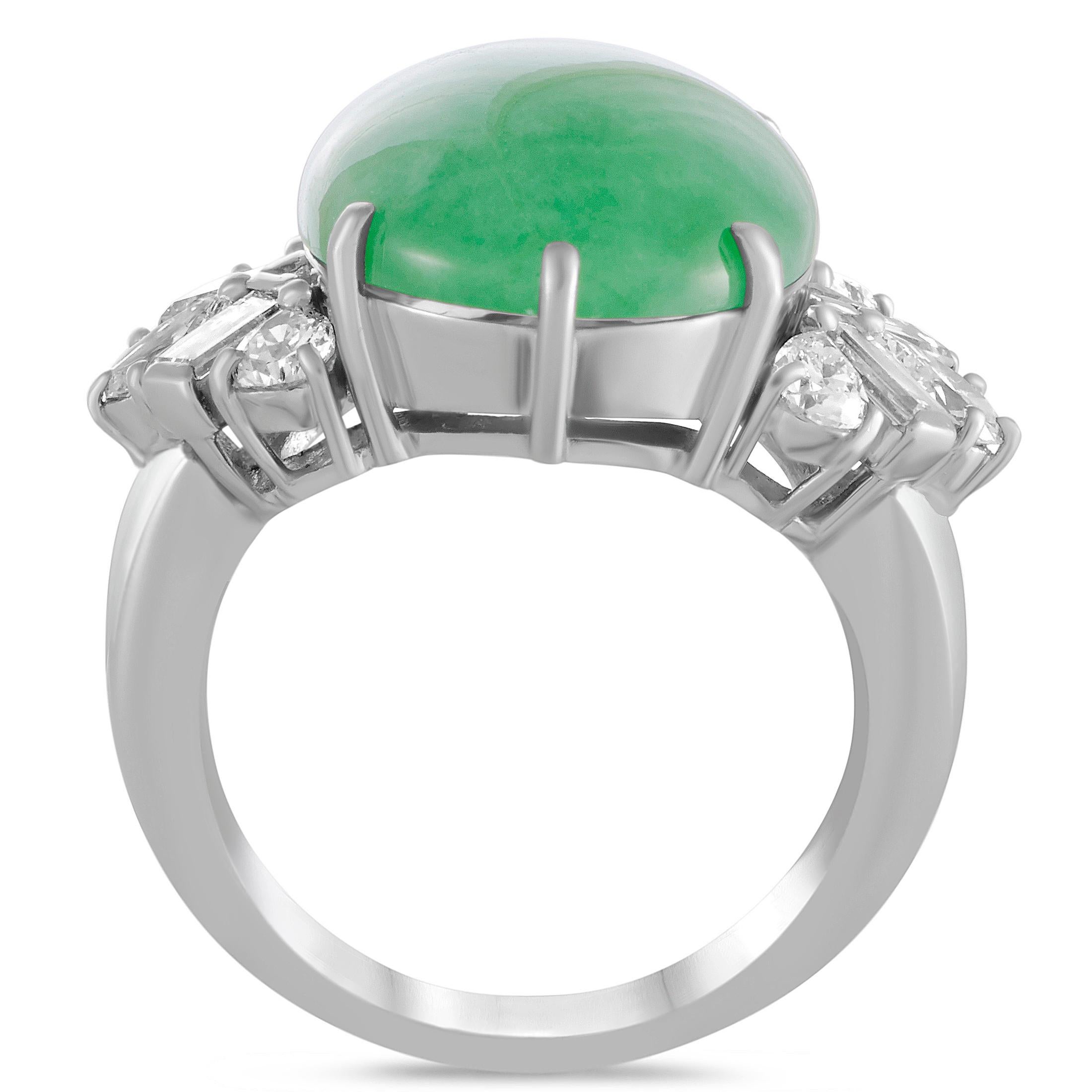 Boasting appealing color and charming resplendence, this fascinating ring is exquisitely crafted from precious platinum and embellished with lustrous diamonds weighing in total 1.57 carats as well as a stunning green jade weighing 13.22 carats.
Ring
