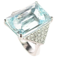 Baguette Aquamarine Diamond 18 Karat White Gold Cocktail Ring