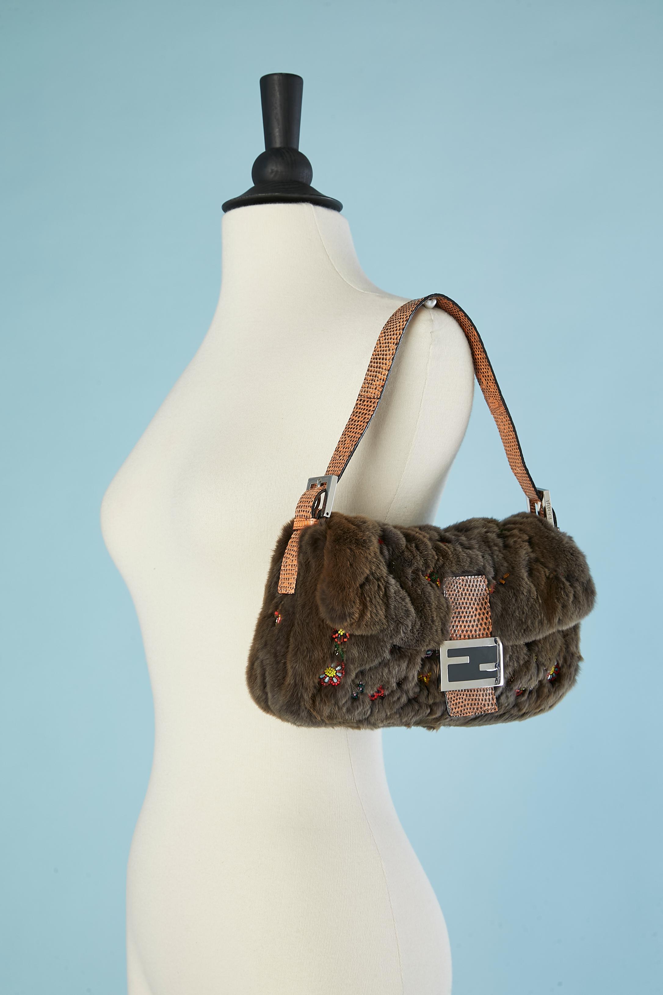 Baguette bag in brown fur, python leather and beads FENDI  For Sale 1