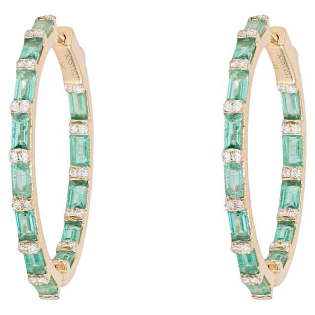 Pendientes de aro de diamantes en oro amarillo de 14 quilates con estallido de baguette