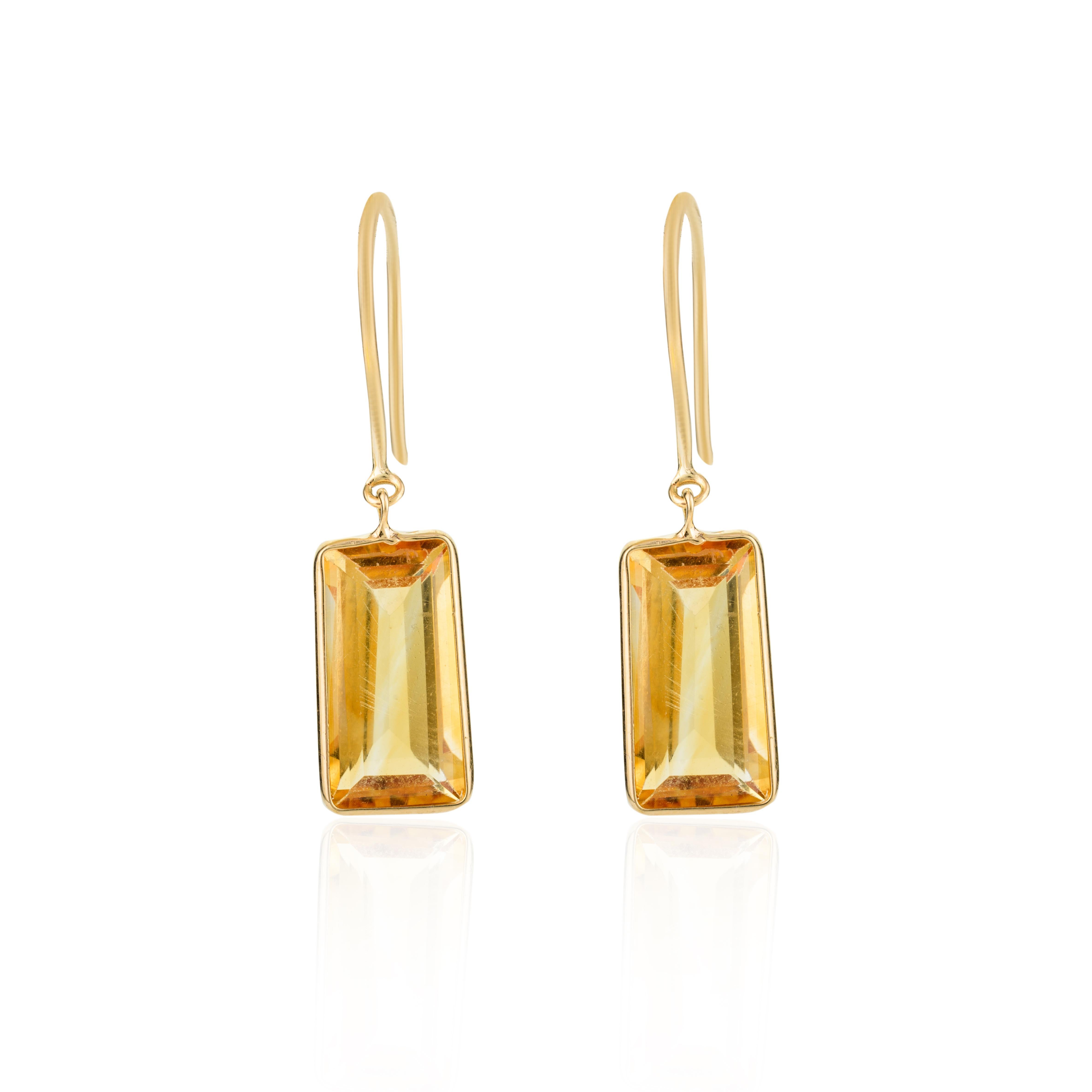 Modern Baguette Citrine Everyday Drop Earrings Gift for Mom in 18k Yellow Gold For Sale