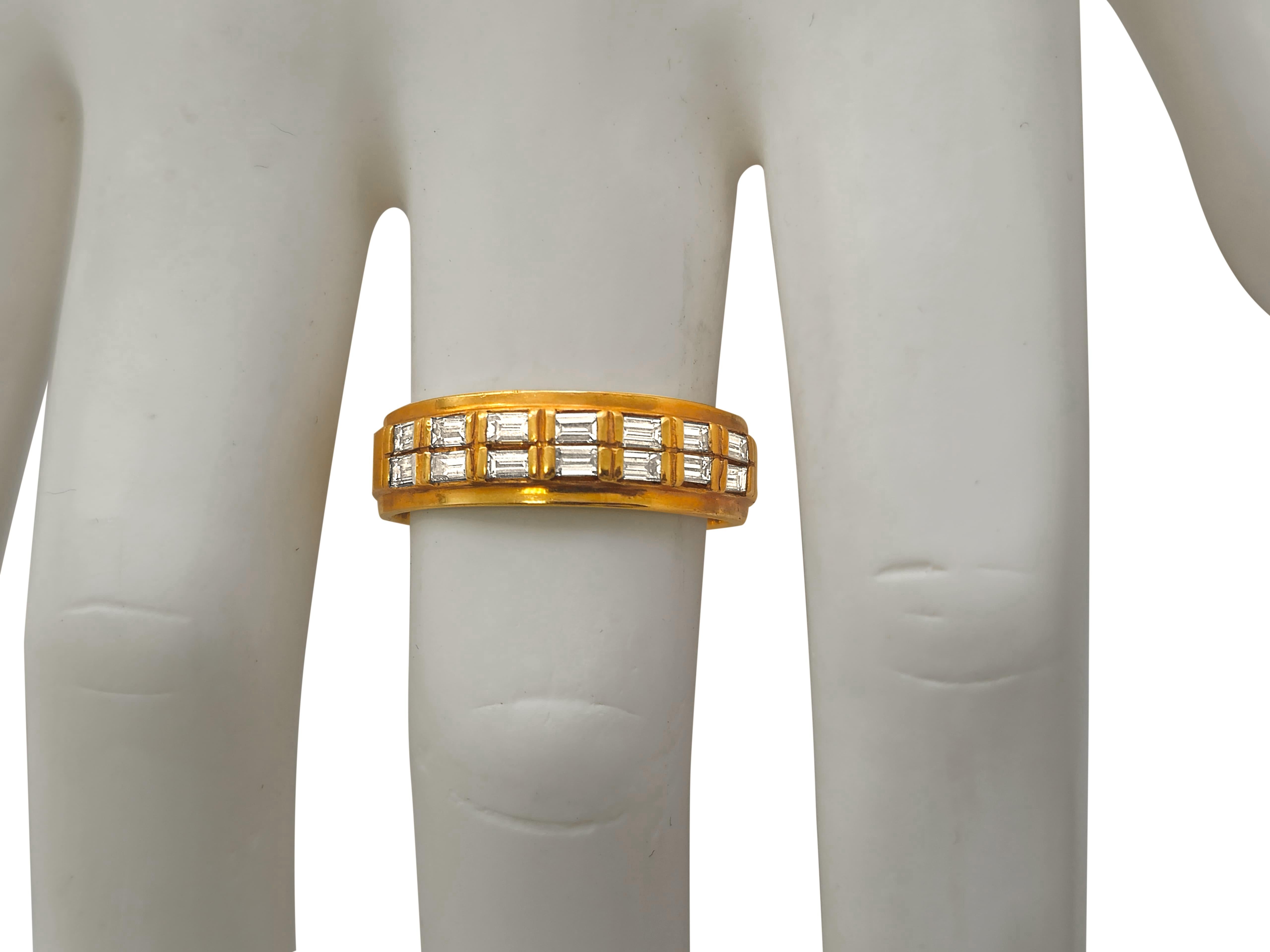Anello con diamante taglio baguette da 1 centesimo in oro 14k in vendita 1